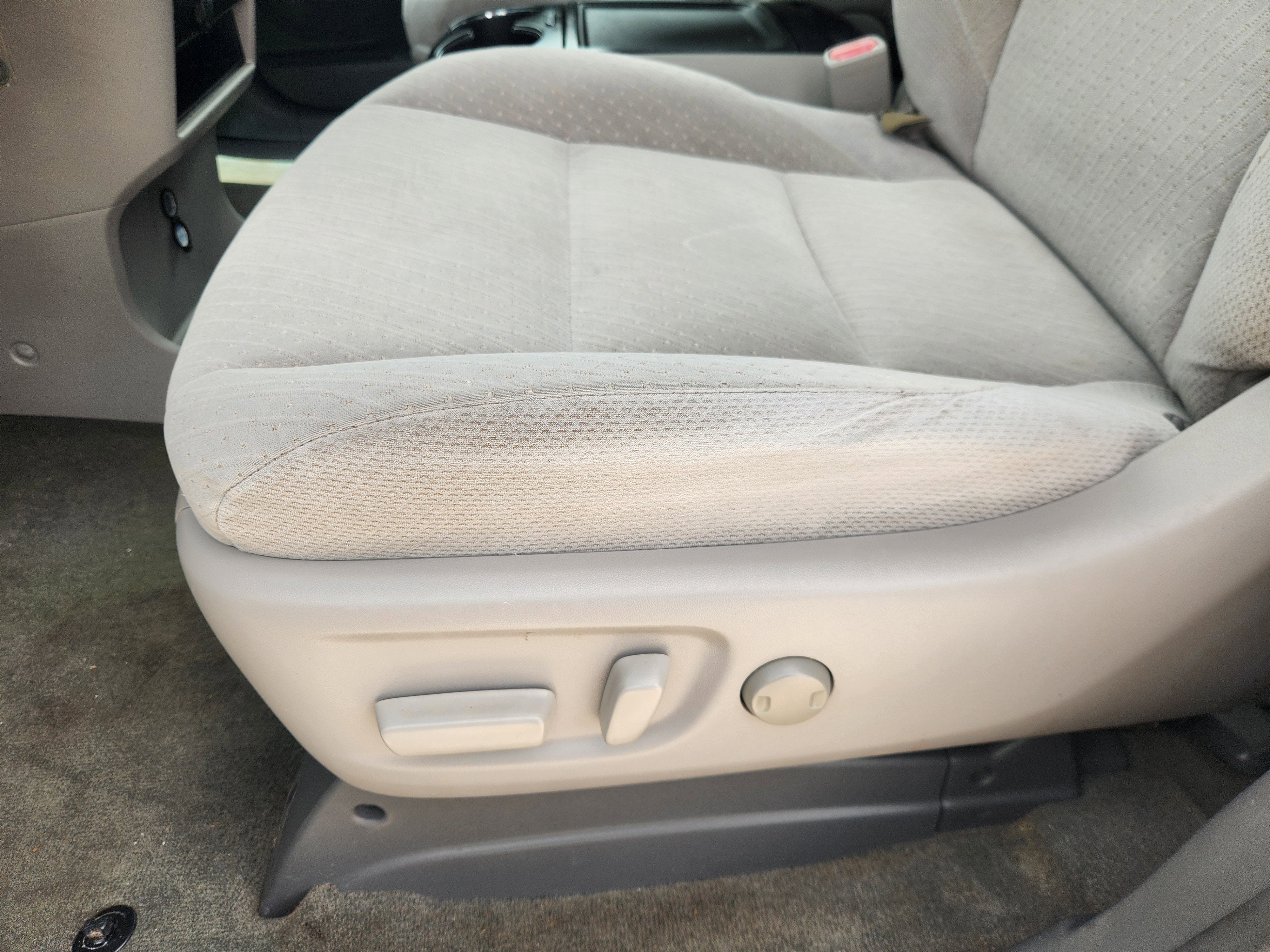 2019 Toyota Sienna LE