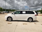 2019 Toyota Sienna LE