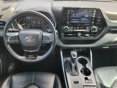 2021 Toyota Highlander XSE