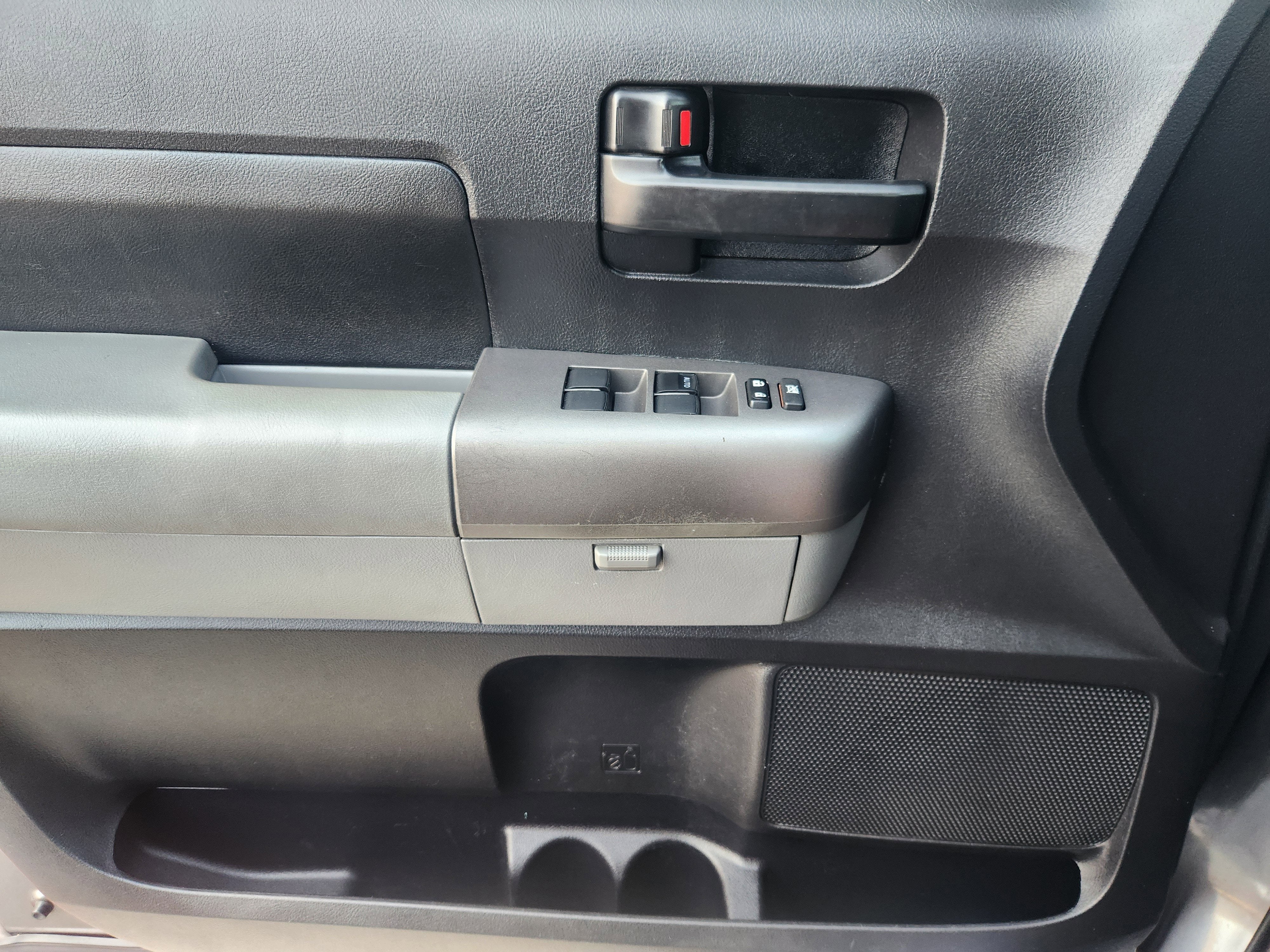 2013 Toyota Tundra 4WD Truck Grade