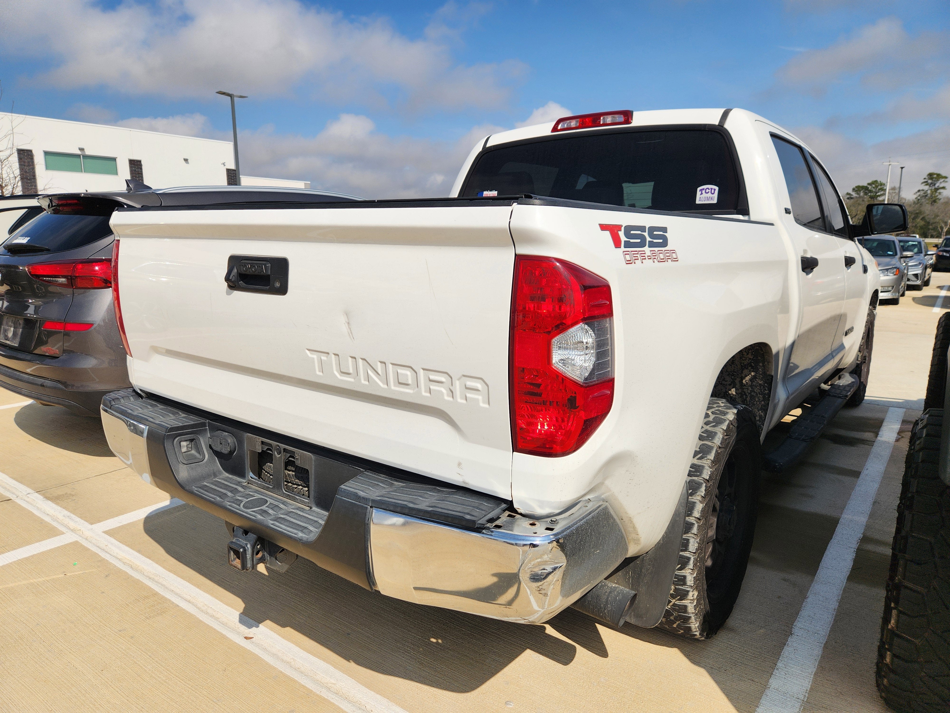 2016 Toyota Tundra 2WD Truck SR5