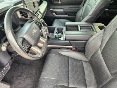 2022 Toyota Tundra 2WD SR5