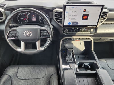 2022 Toyota Tundra 2WD SR5