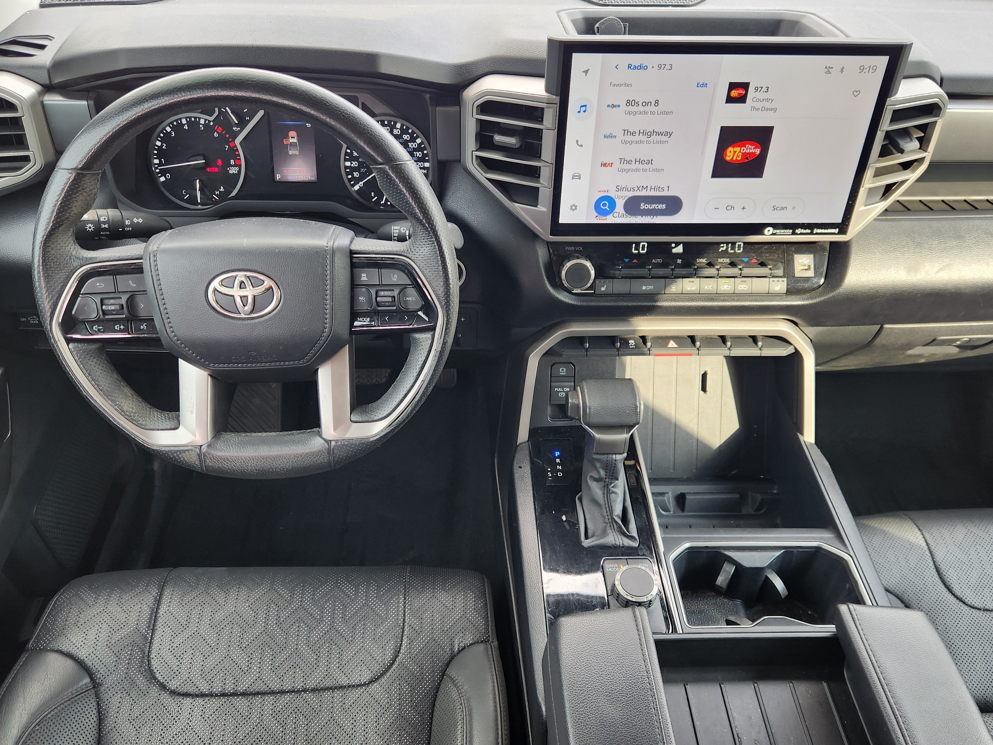 2022 Toyota Tundra 2WD SR5
