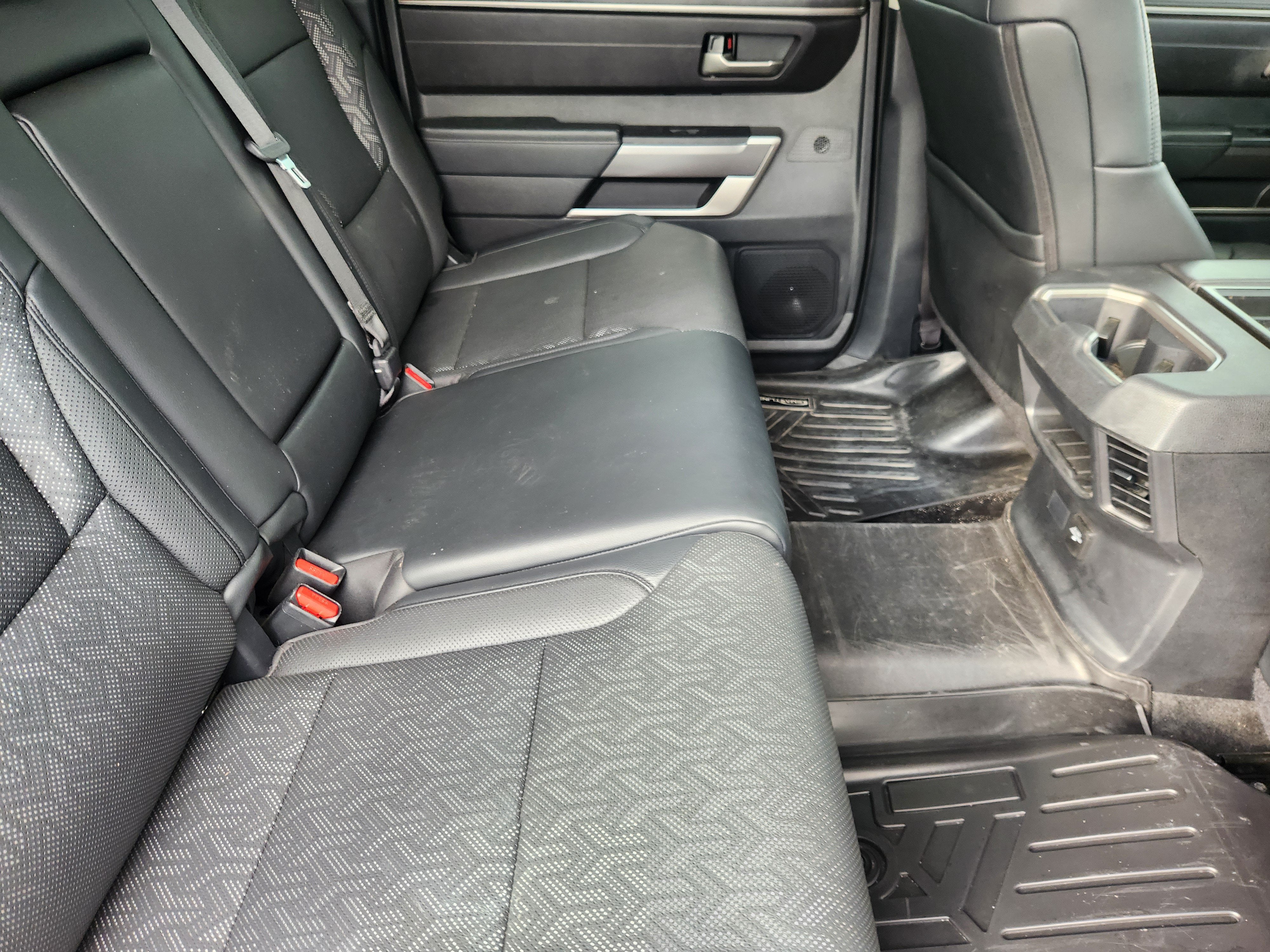 2022 Toyota Tundra 2WD SR5