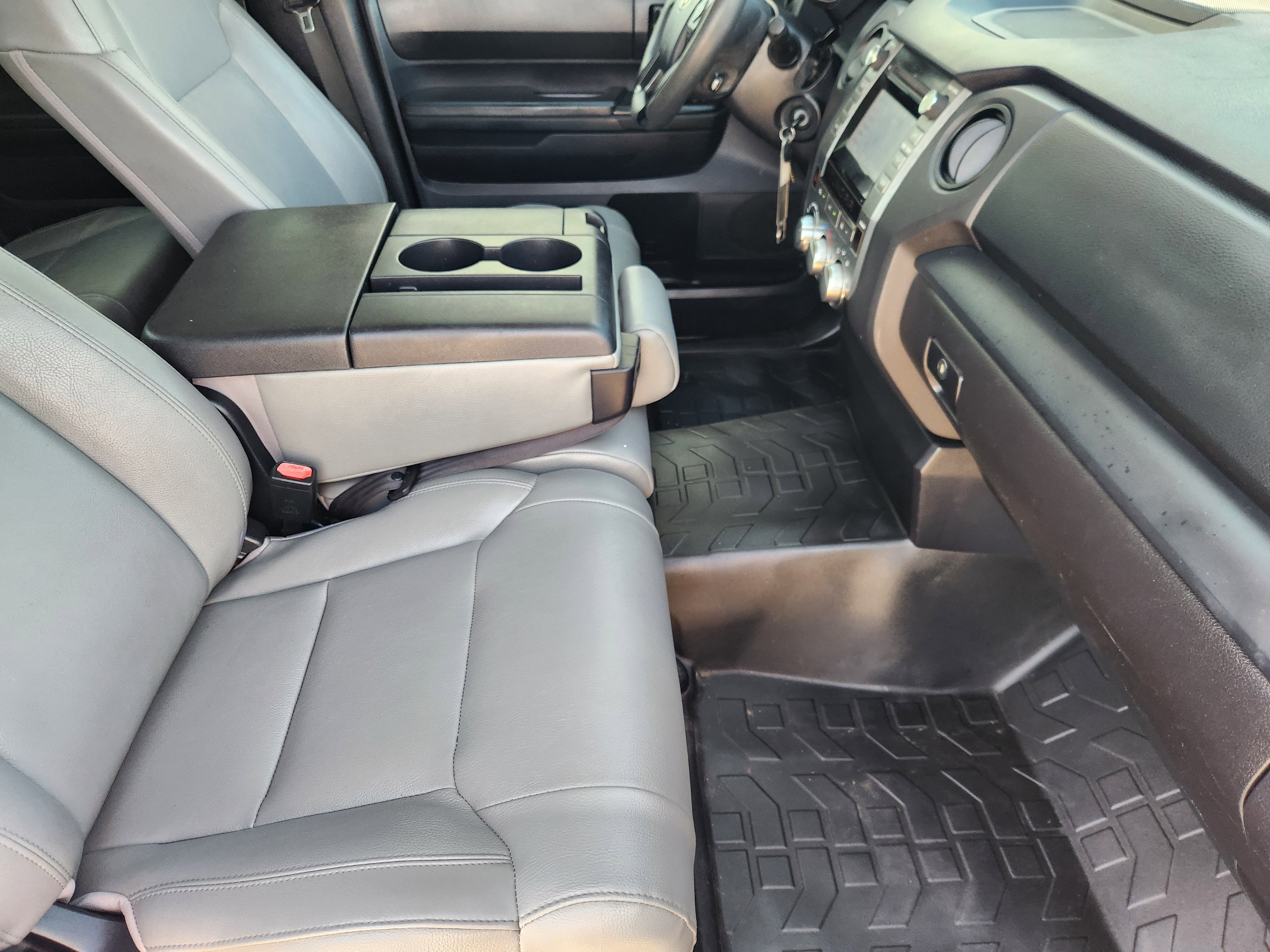 2016 Toyota Tundra 2WD Truck SR