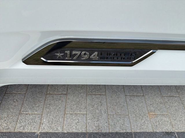 2024 Toyota Tundra 4WD Base