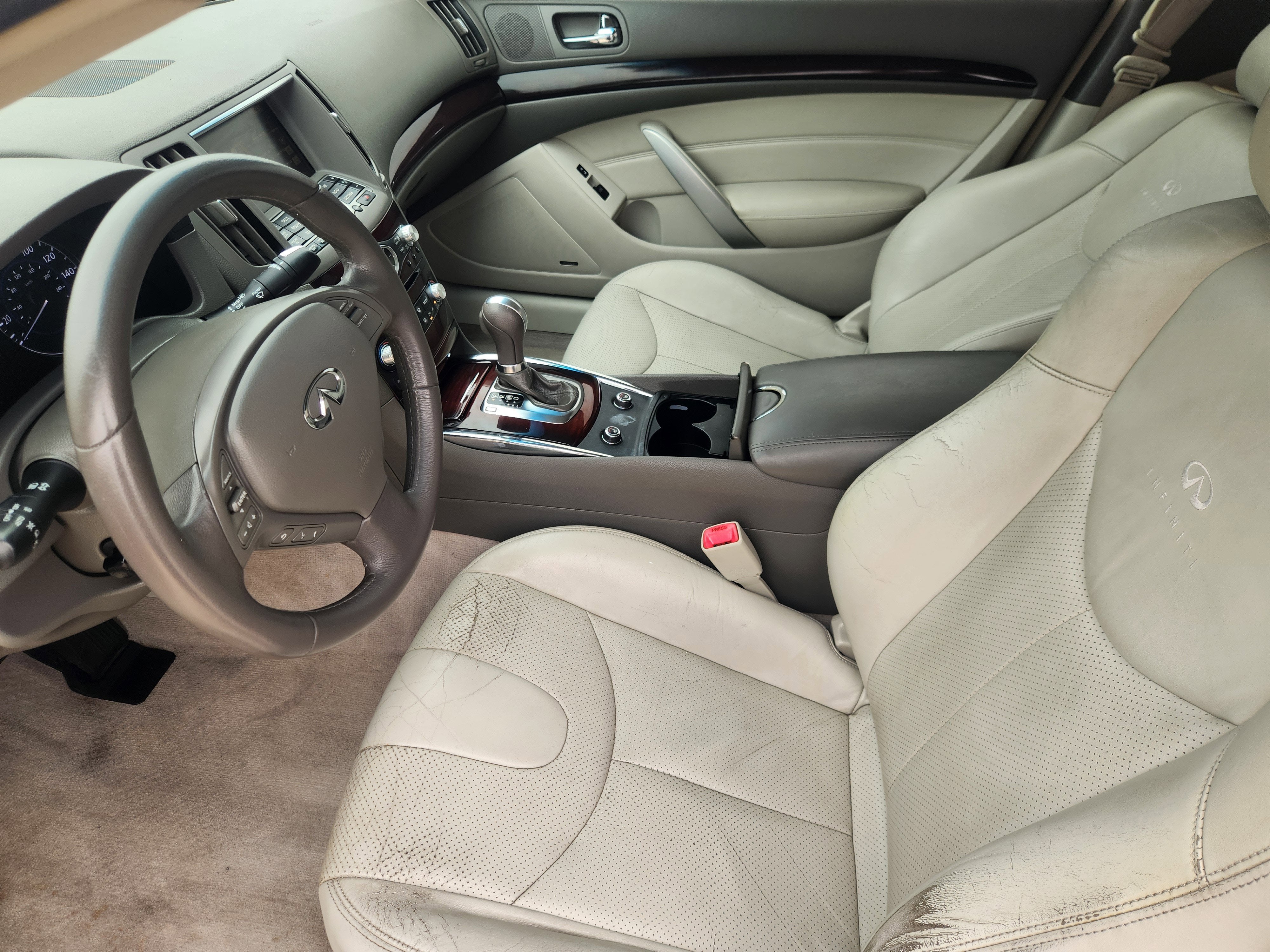 2011 INFINITI G37 Coupe Journey