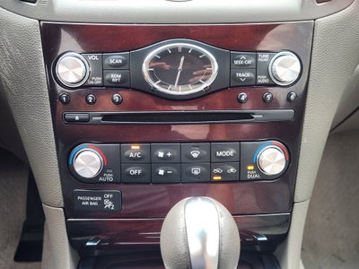 2011 INFINITI G37 Coupe Journey