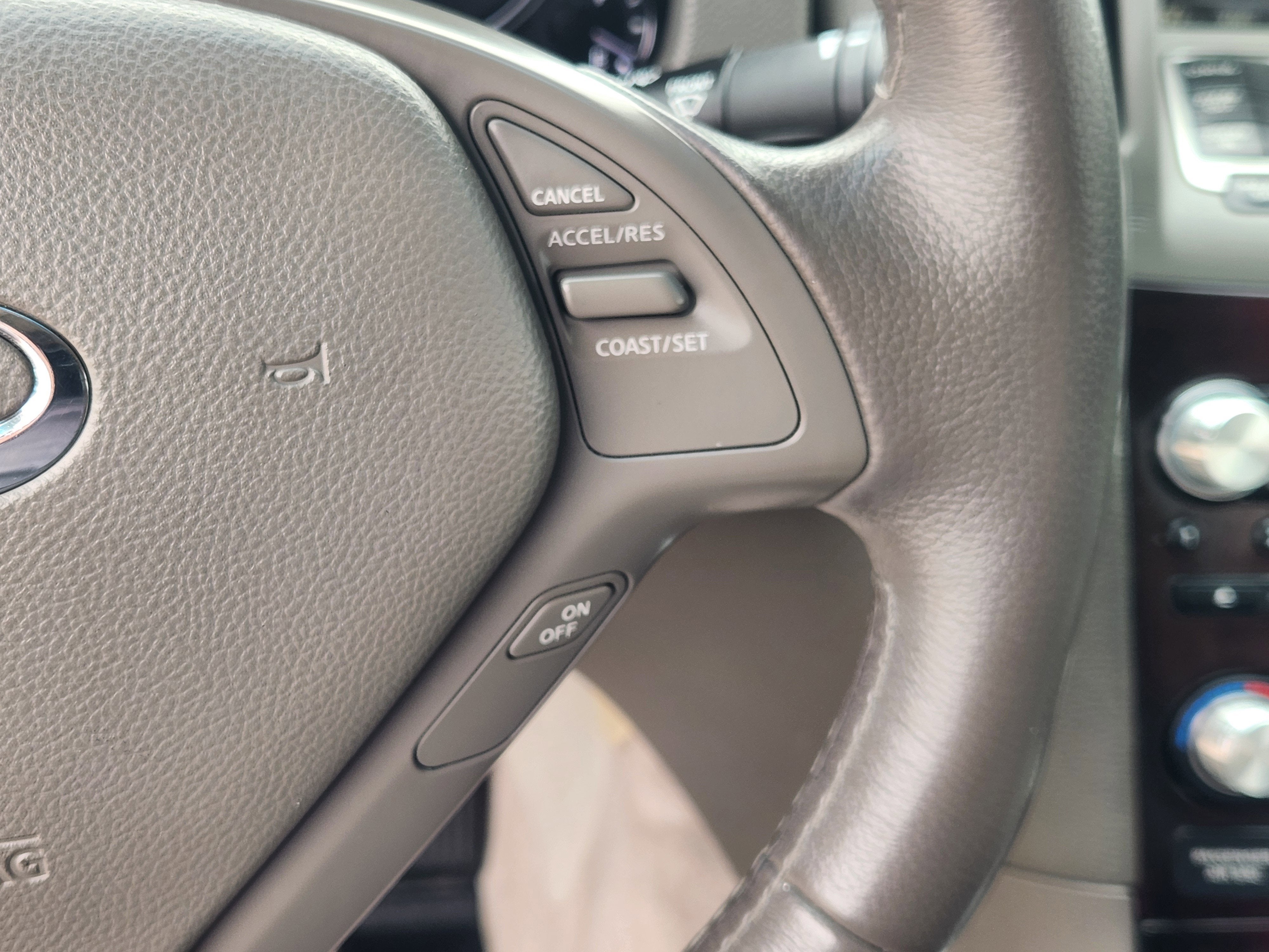 2011 INFINITI G37 Coupe Journey