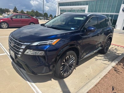 2025 Nissan Rogue Platinum