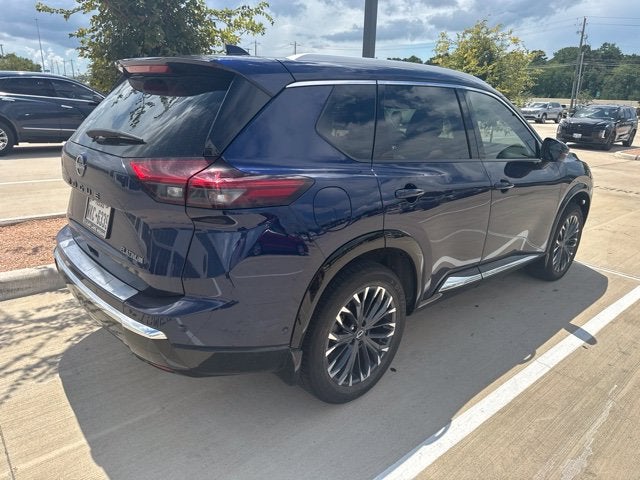 2025 Nissan Rogue Platinum