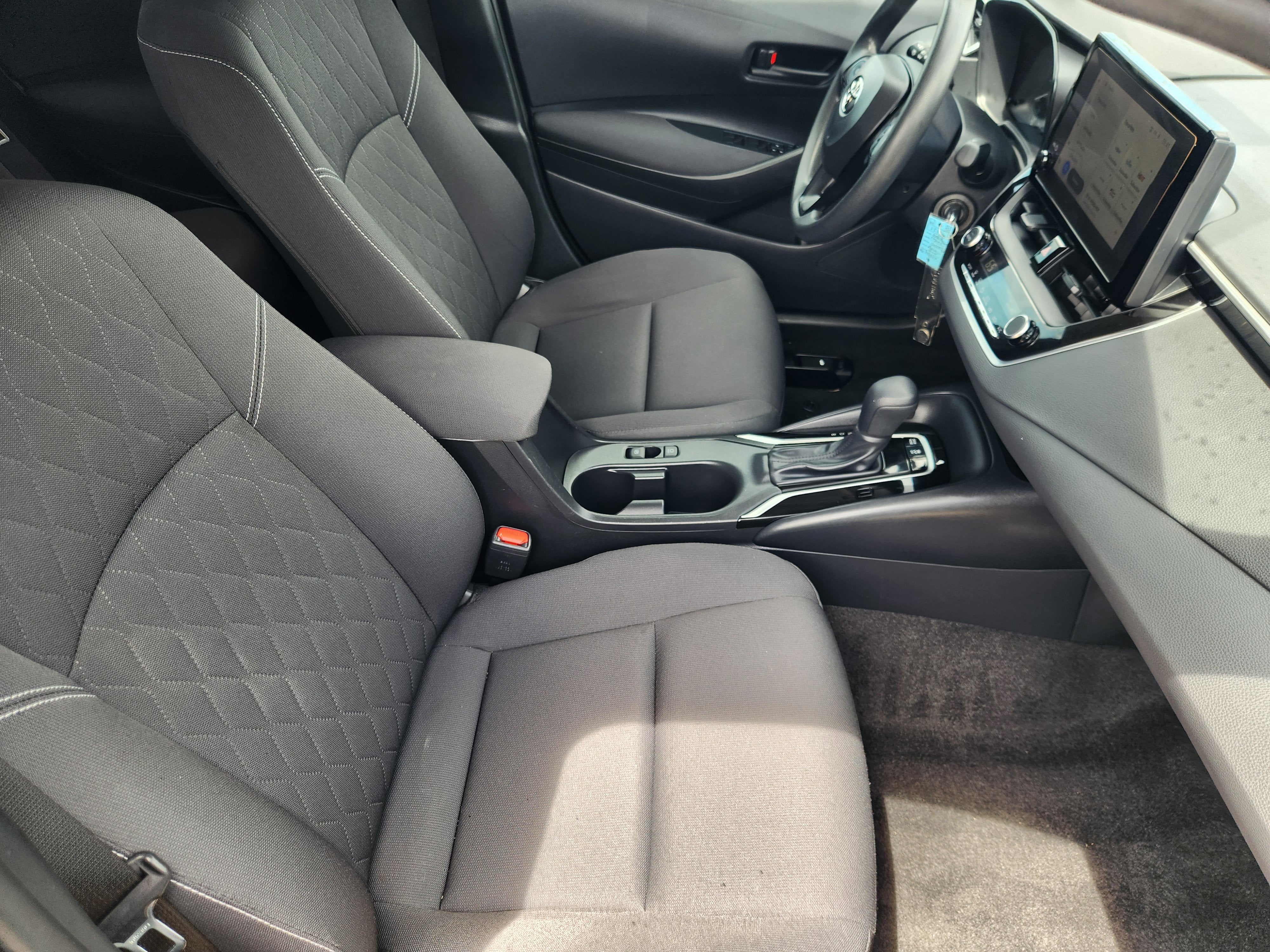 2024 Toyota Corolla Hybrid LE