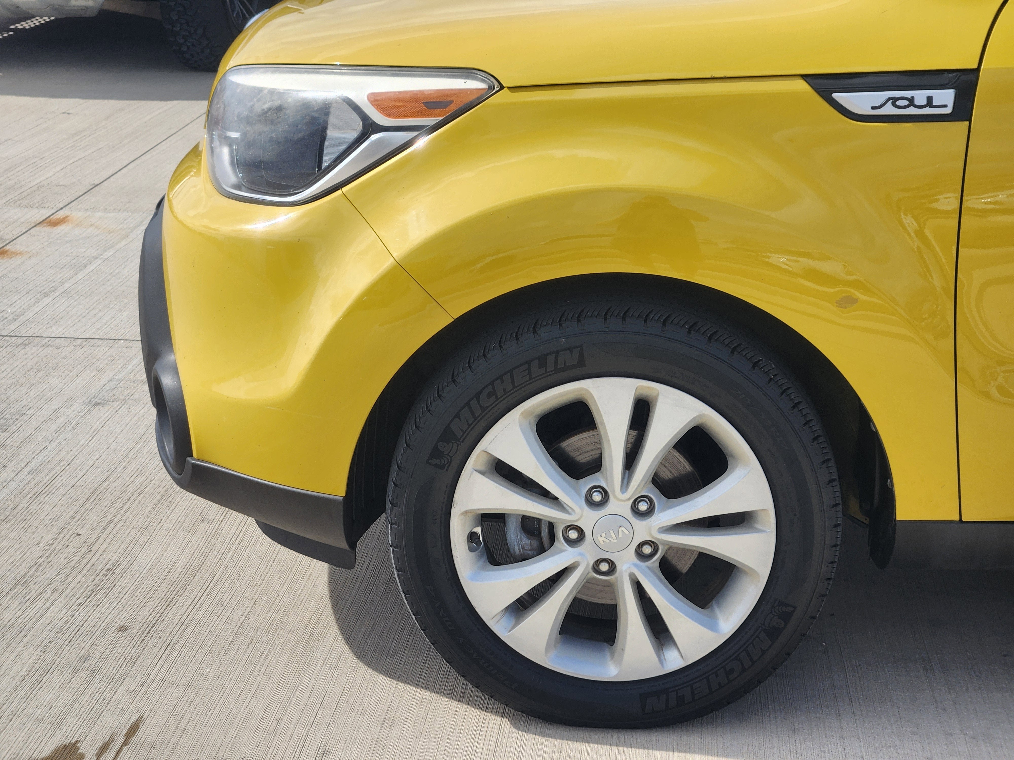 2014 Kia Soul +
