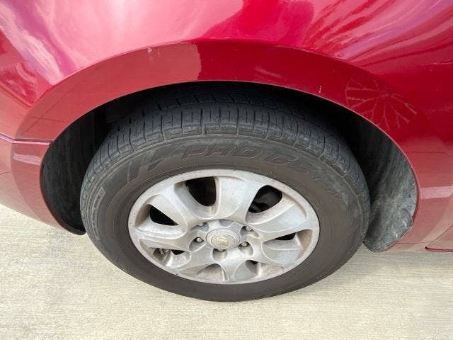 2007 Hyundai Entourage Limited
