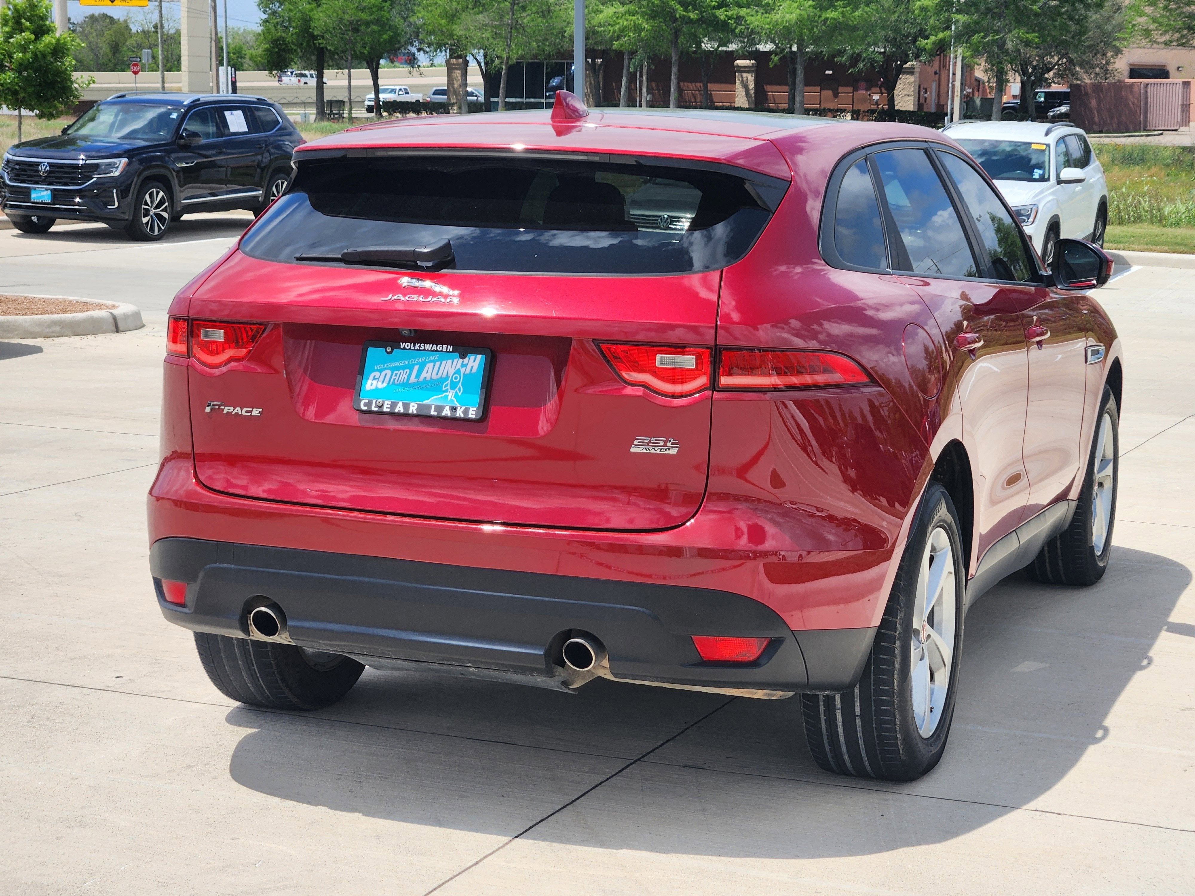2018 Jaguar F-PACE 25t Premium