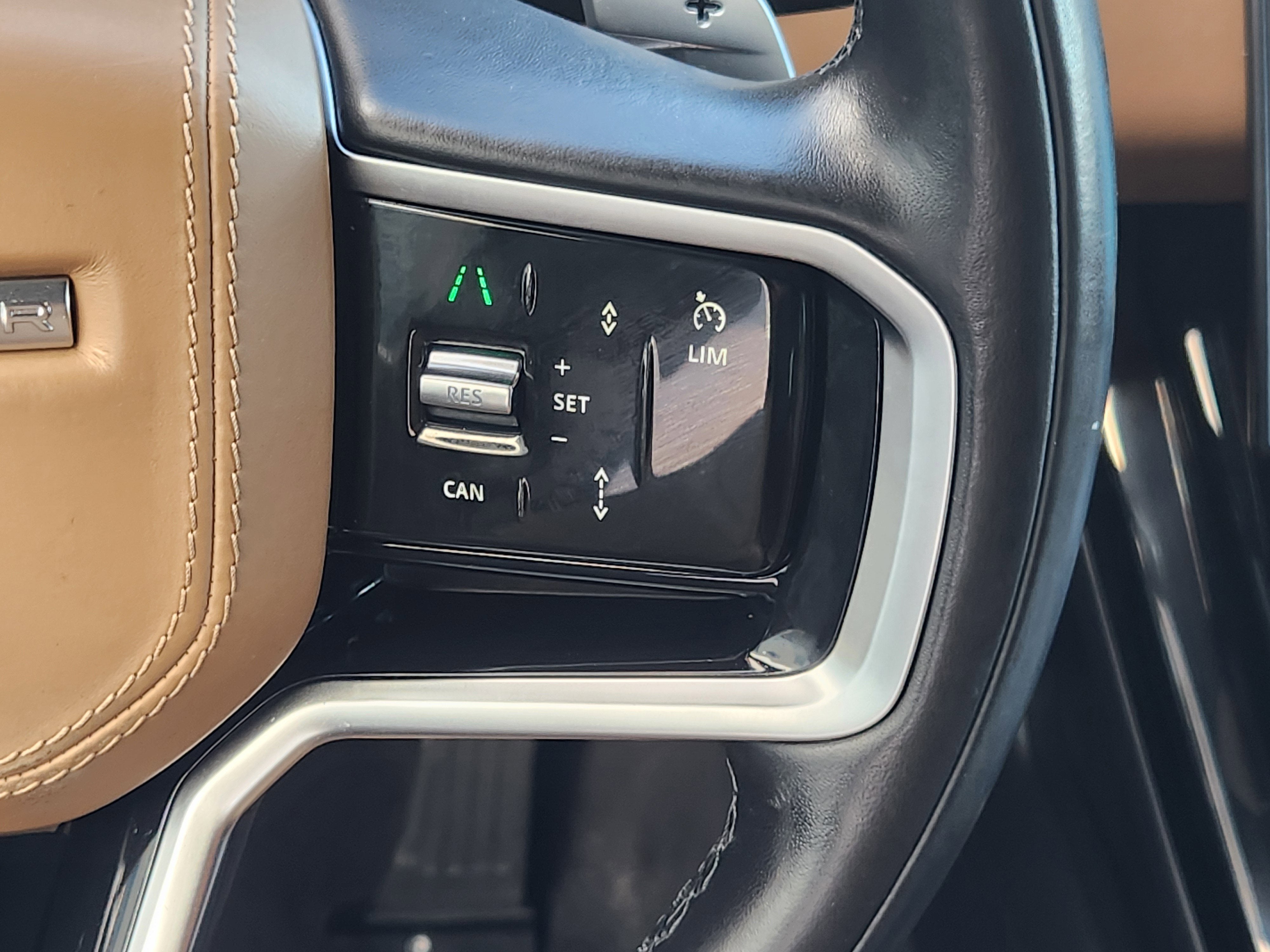 2023 Land Rover Range Rover Sport SE