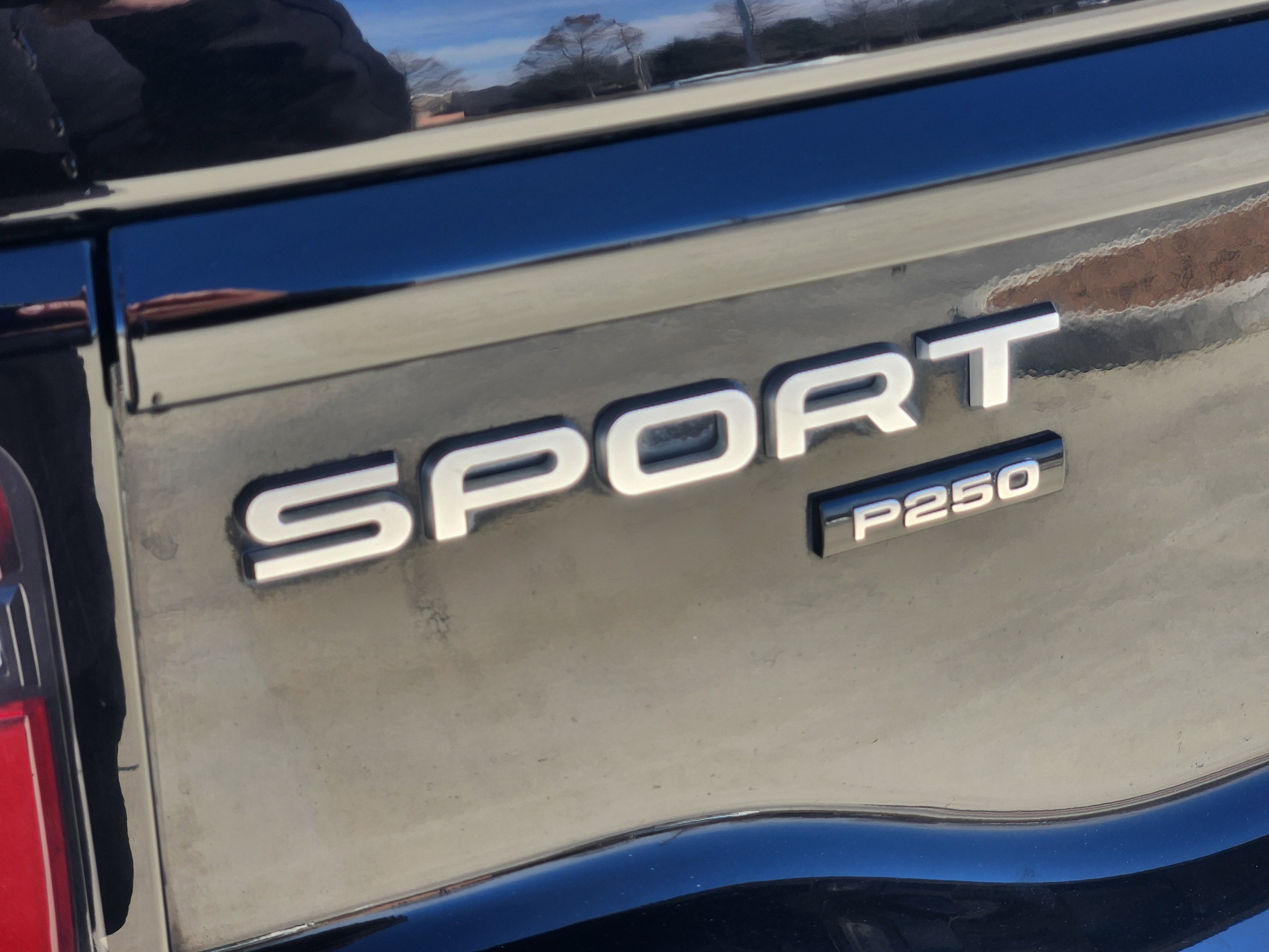 2020 Land Rover Discovery Sport Standard