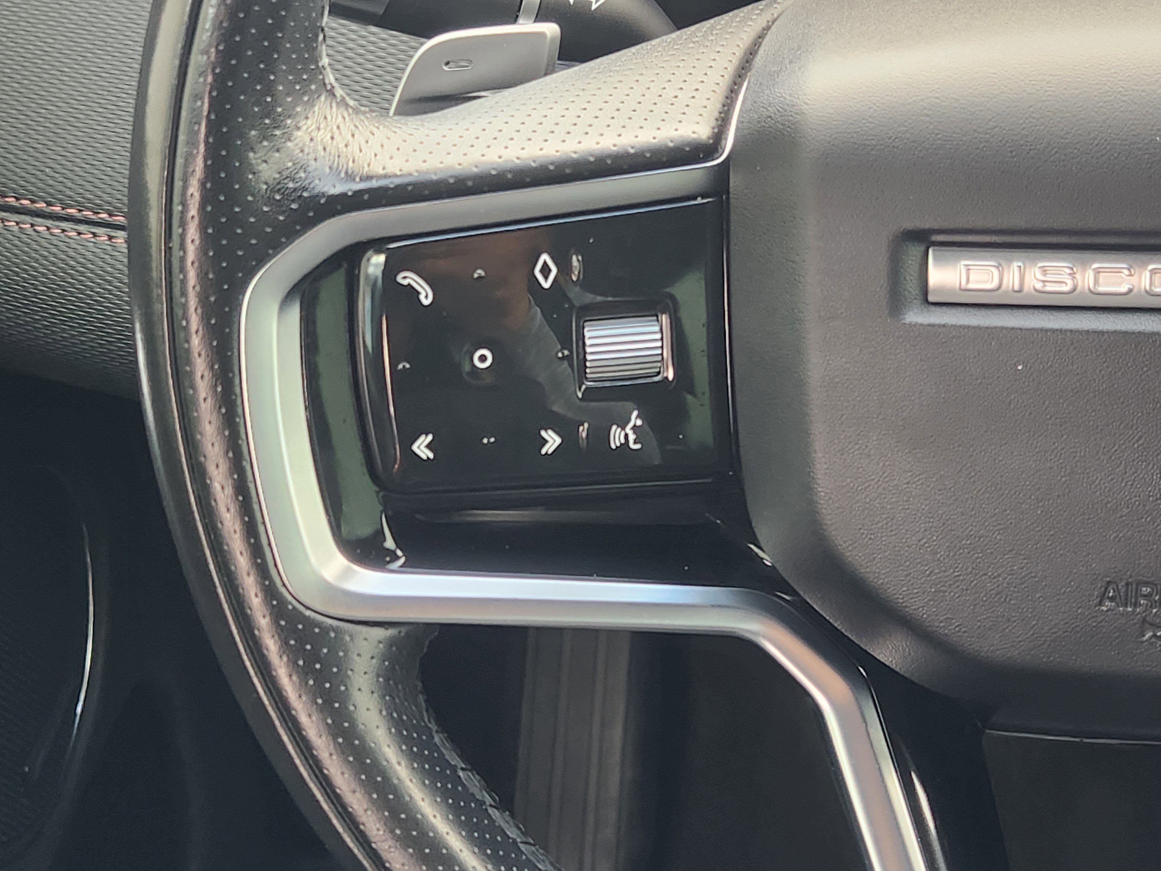 2022 Land Rover Discovery Sport SE R-Dynamic