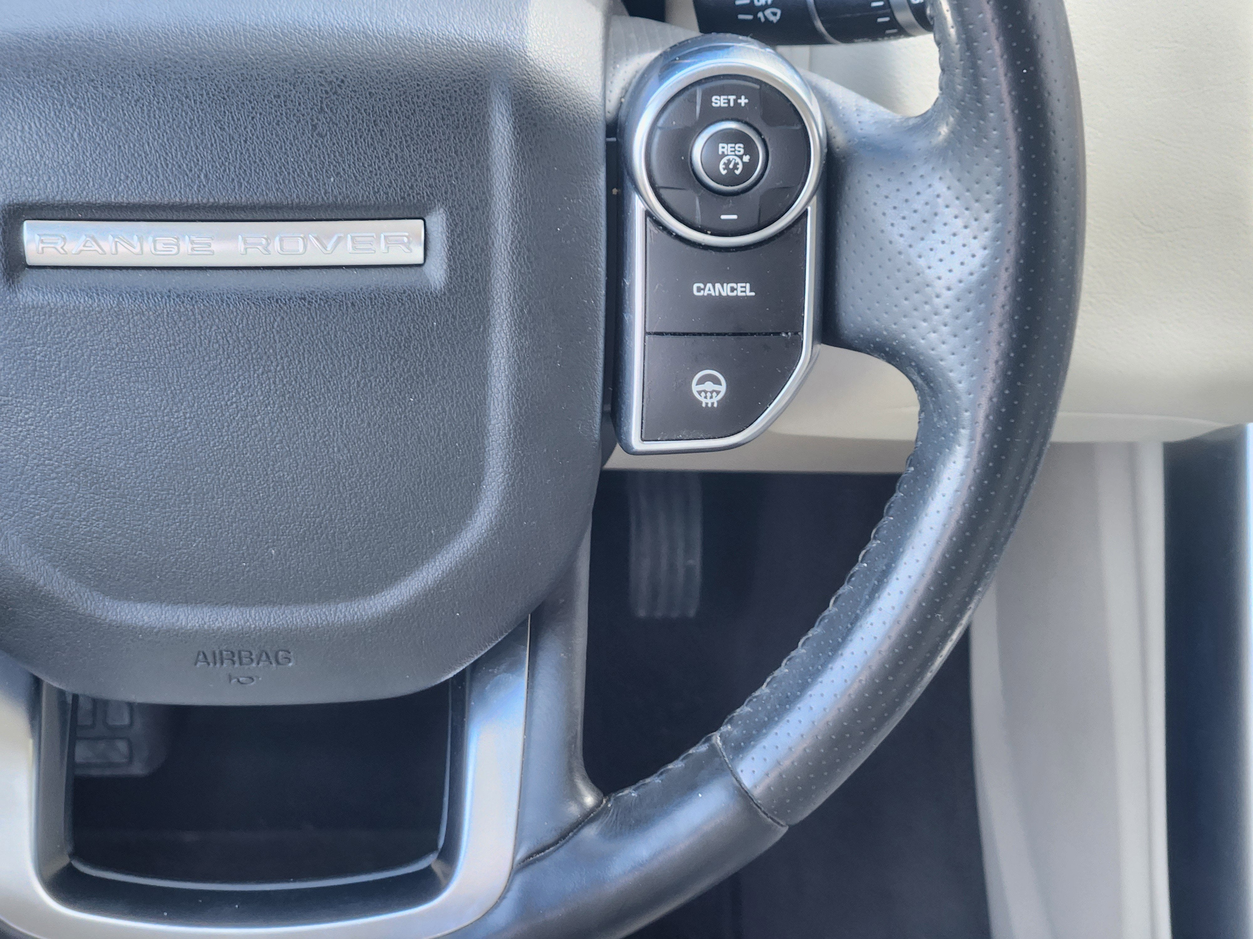 2014 Land Rover Range Rover Sport HSE