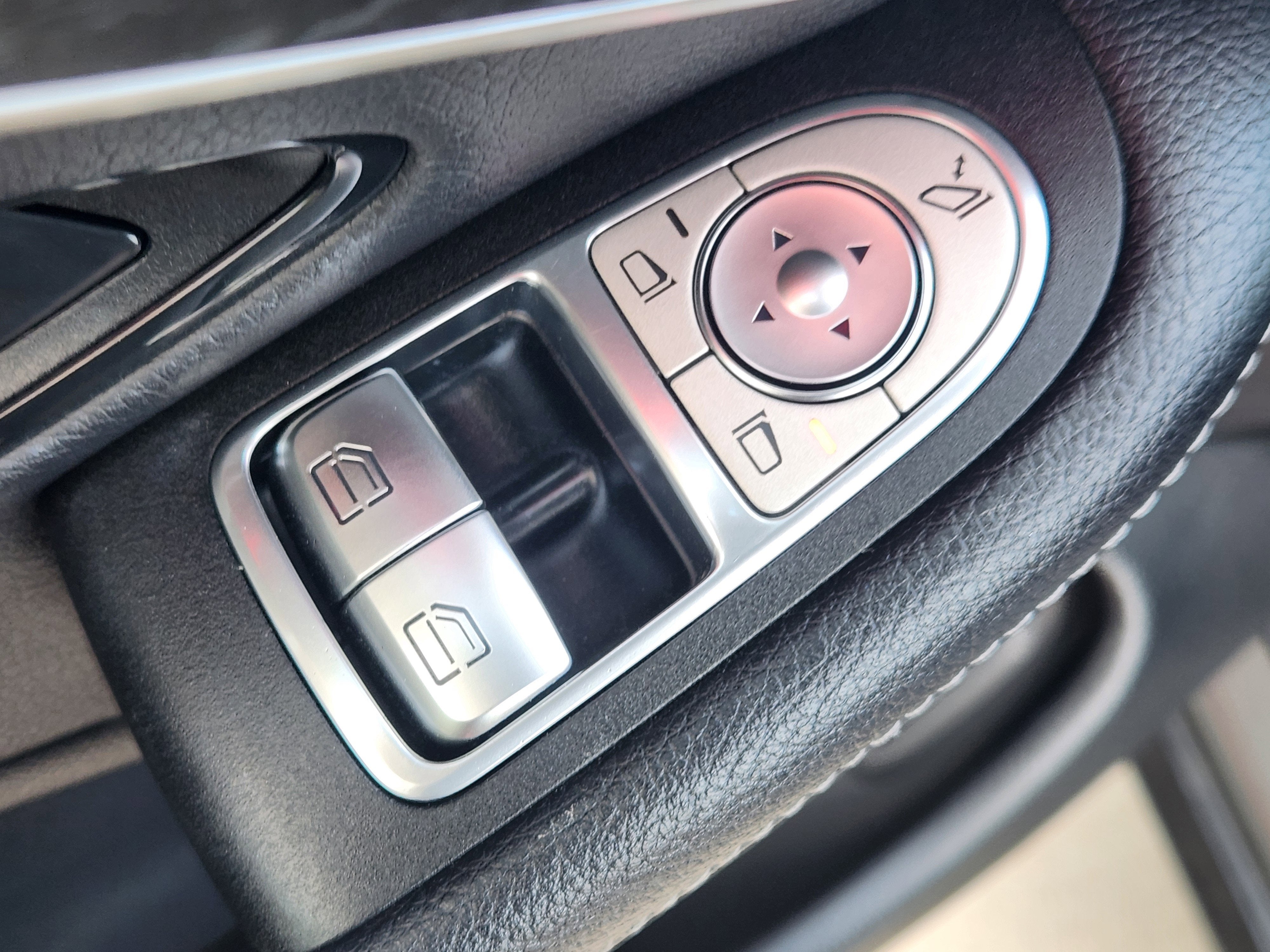 2022 Mercedes-Benz C-Class C 300