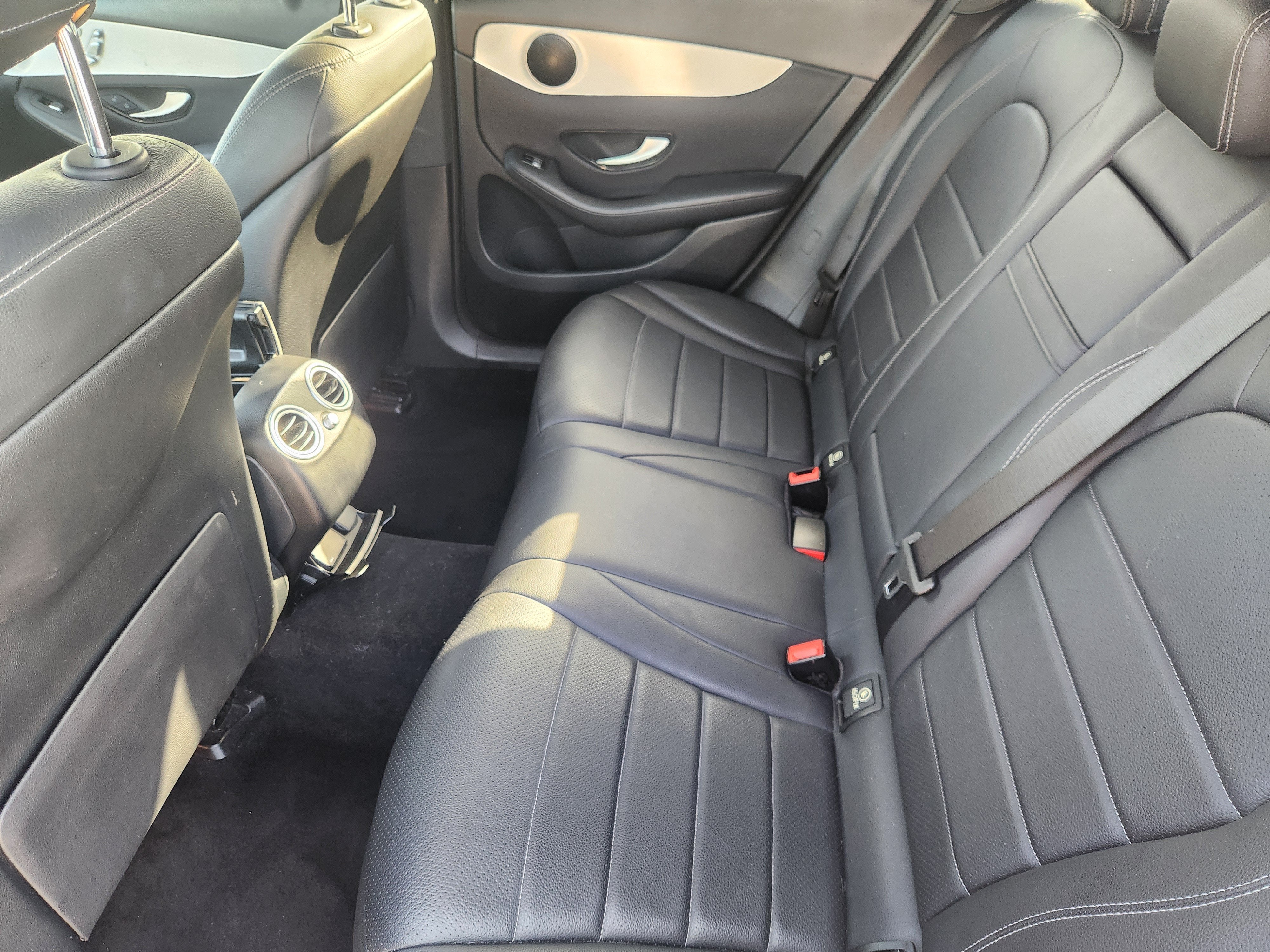 2020 Mercedes-Benz GLC GLC 300