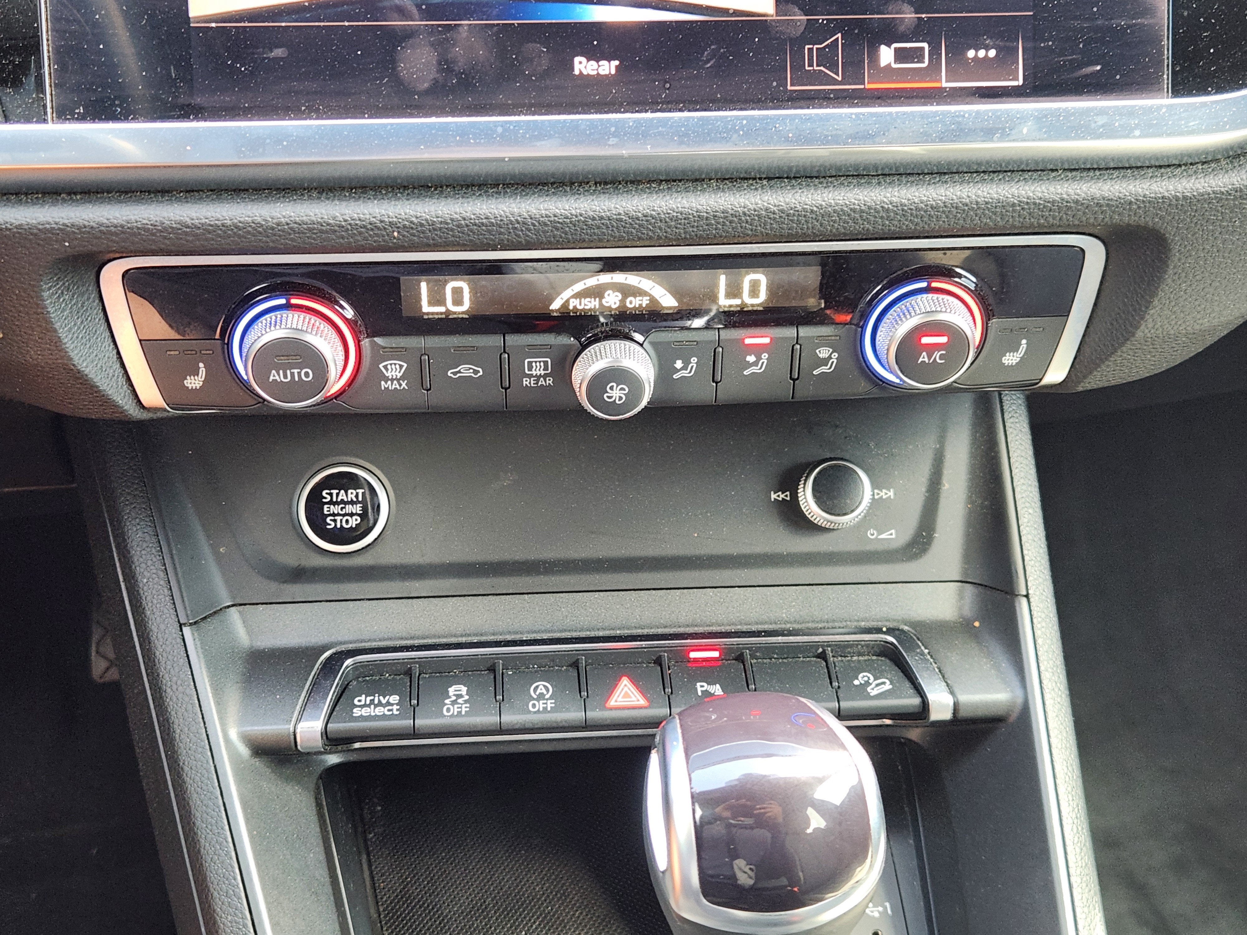 2022 Audi Q3 S line Premium