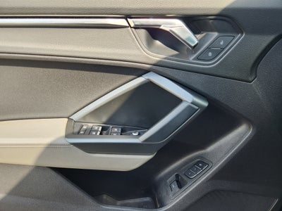 2022 Audi Q3 S line Premium
