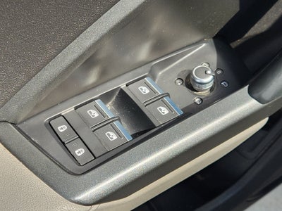 2022 Audi Q3 S line Premium