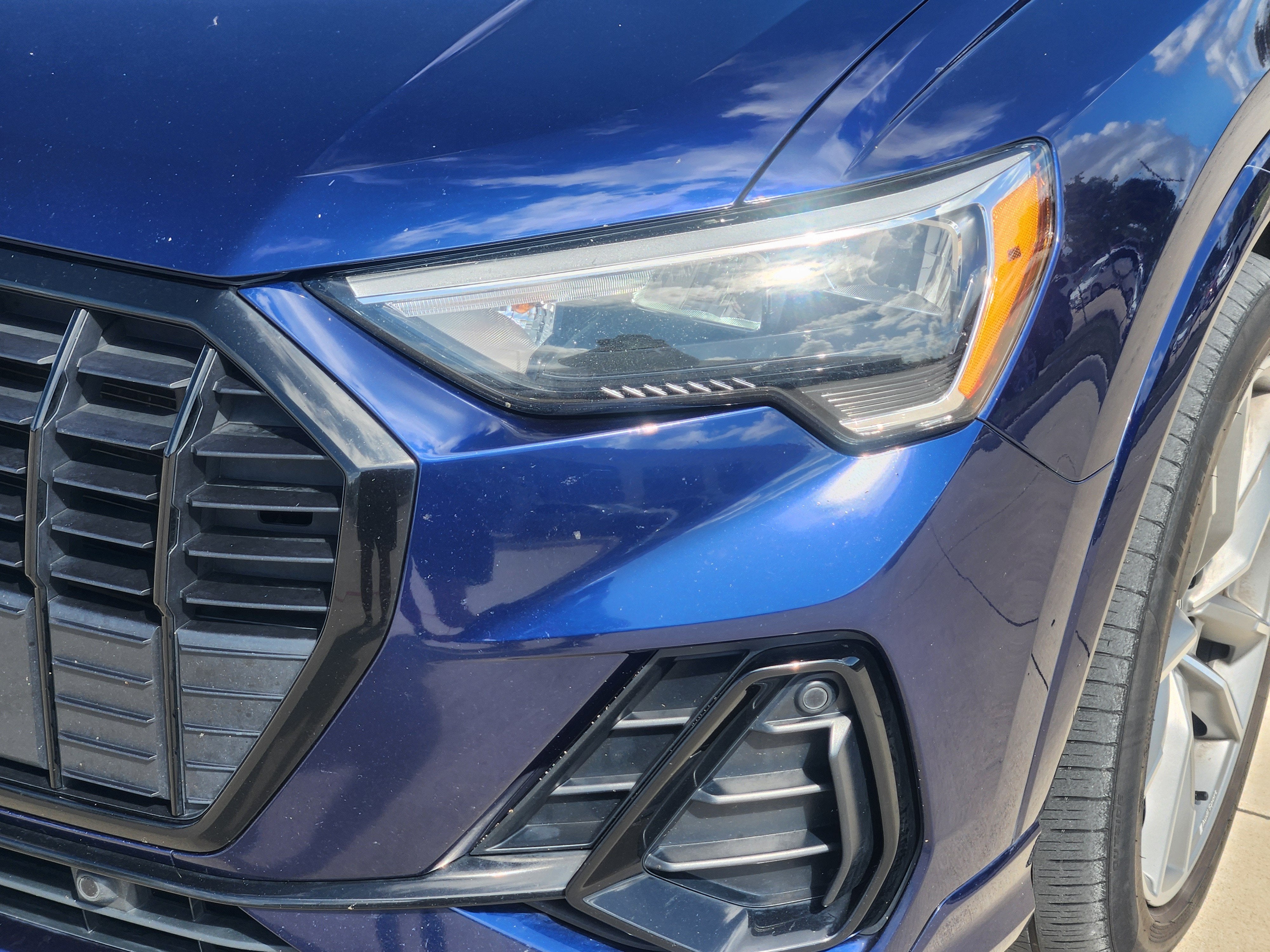 2022 Audi Q3 S line Premium