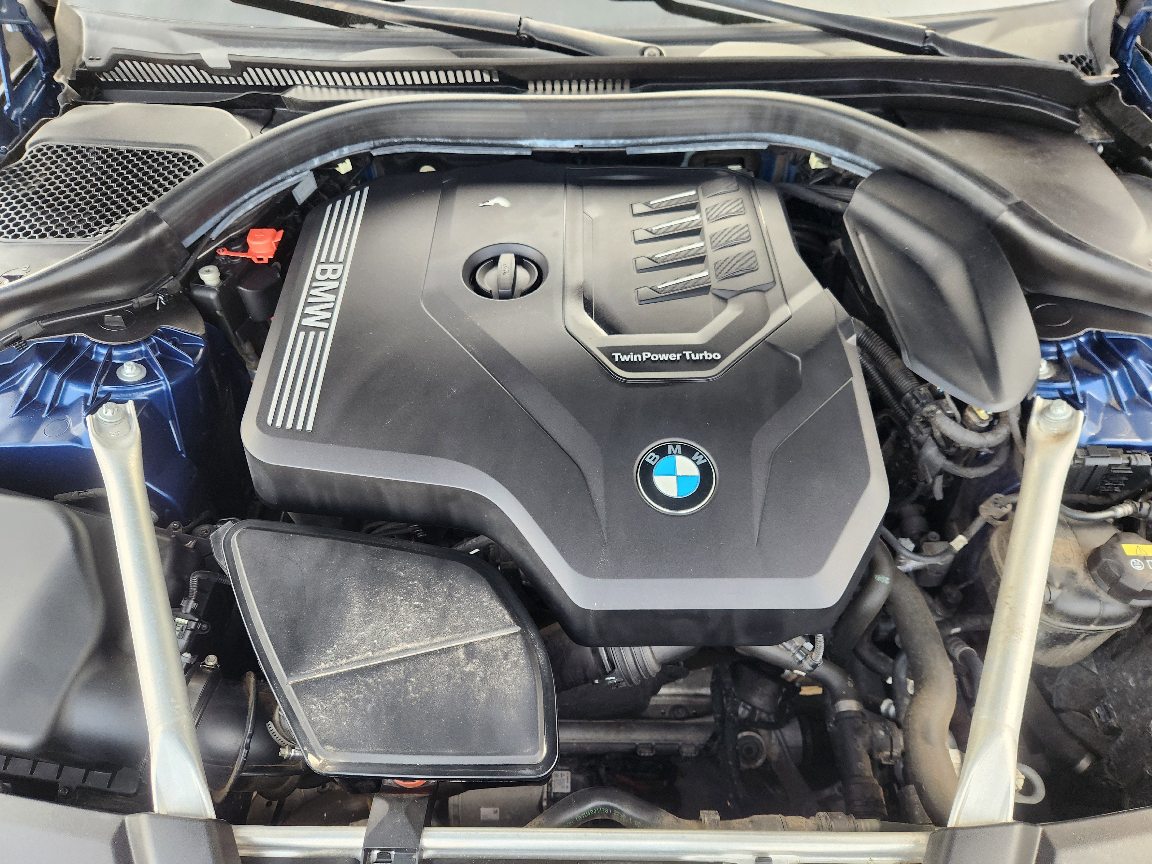 2021 BMW 5 Series 530i