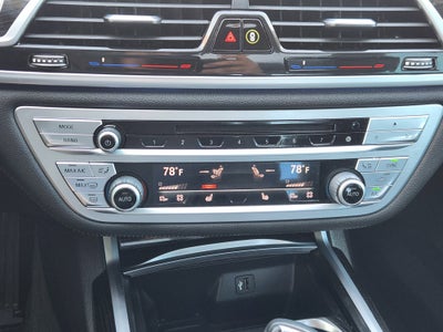 2018 BMW 7 Series 740i