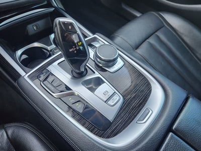 2018 BMW 7 Series 740i