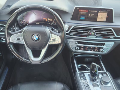 2018 BMW 7 Series 740i