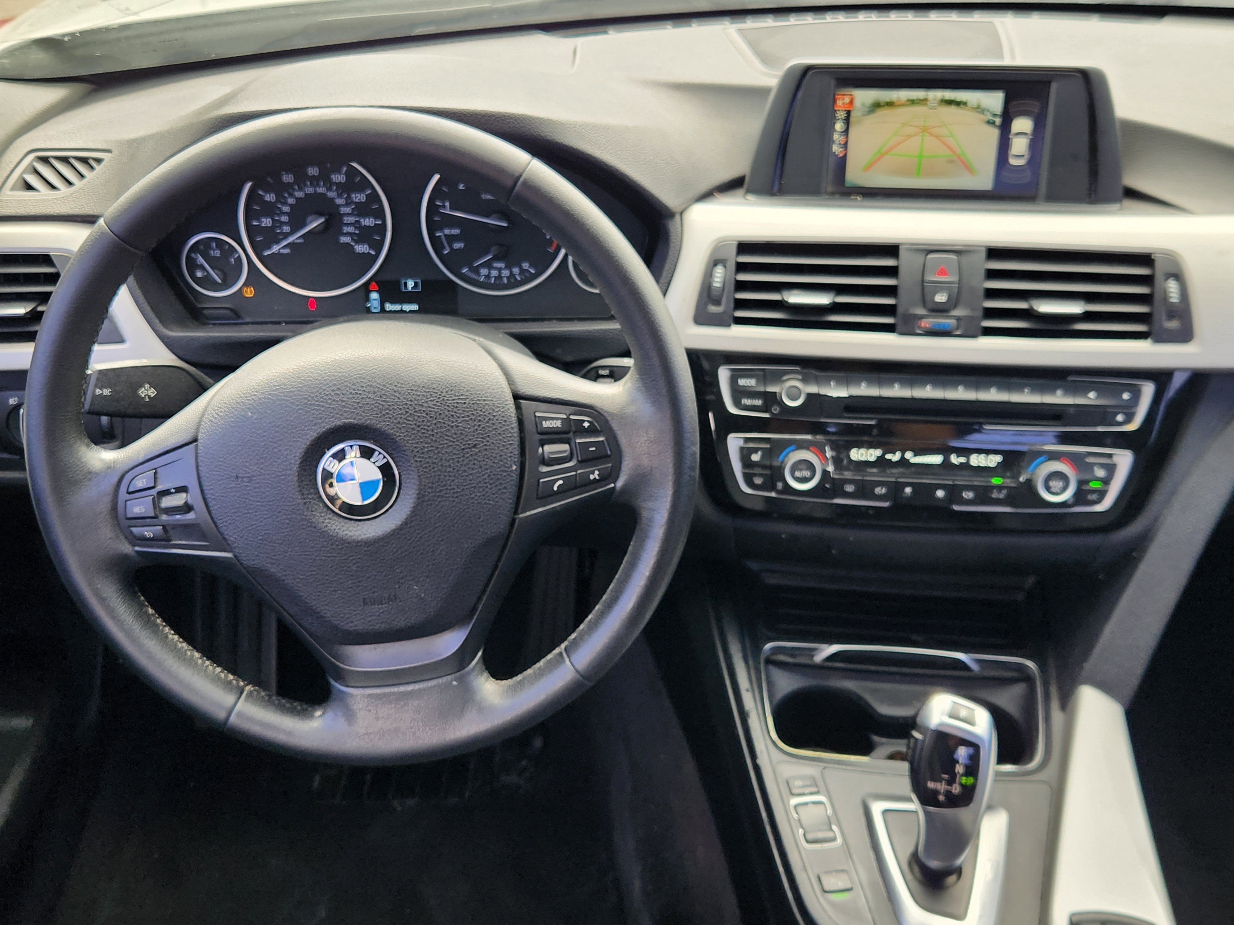 2017 BMW 3 Series 320i