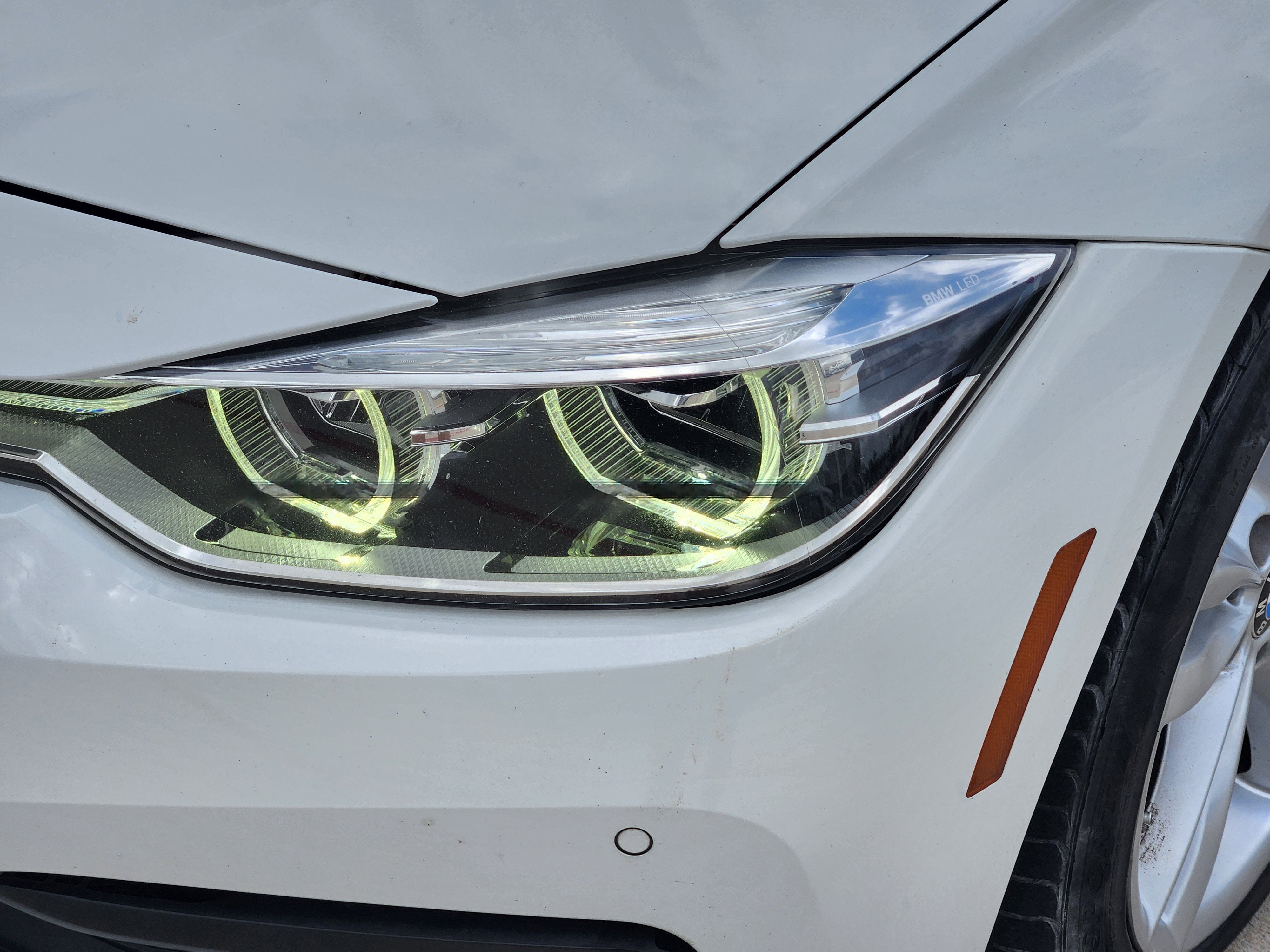 2017 BMW 3 Series 320i