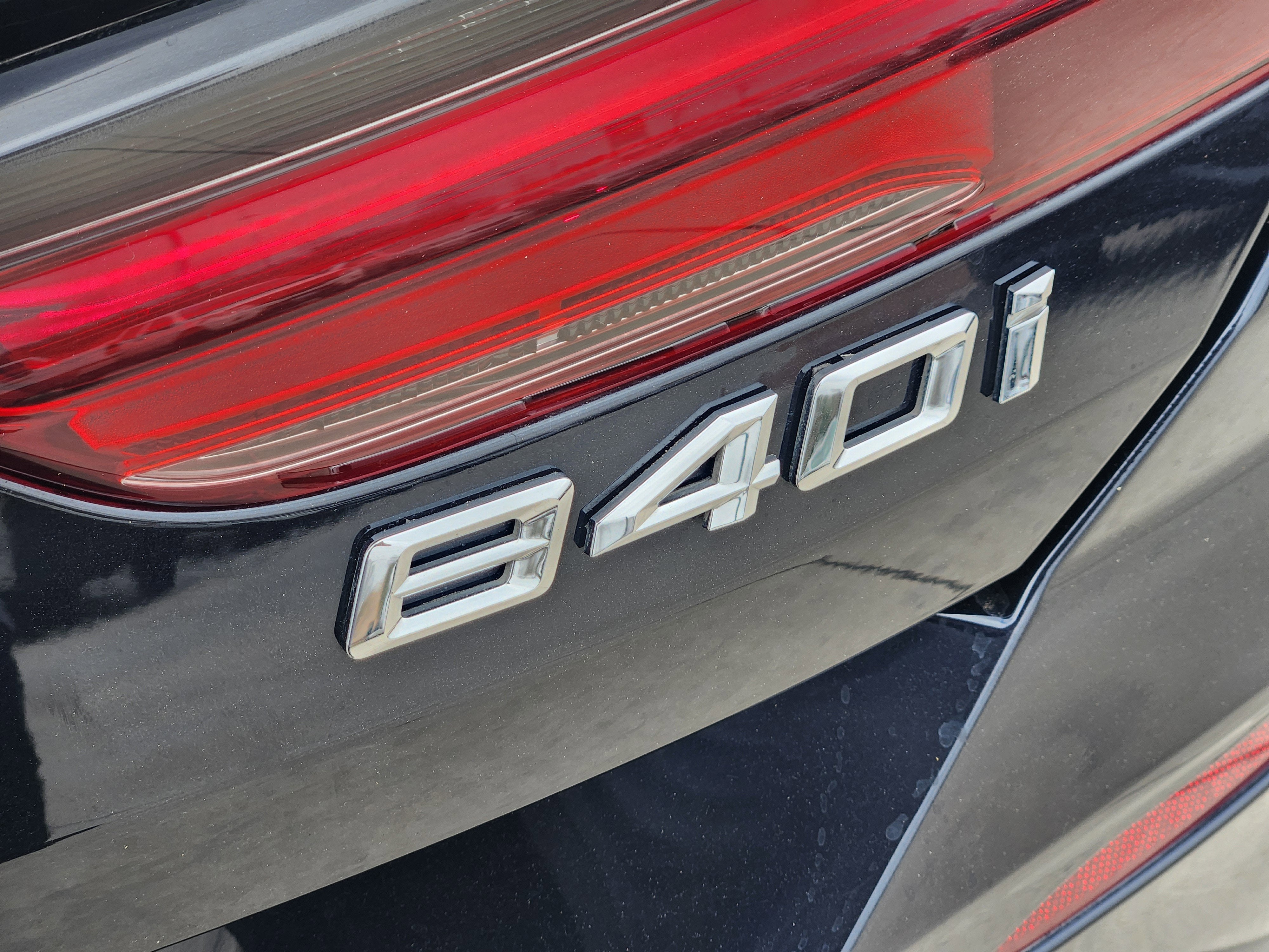2022 BMW 8 Series 840i