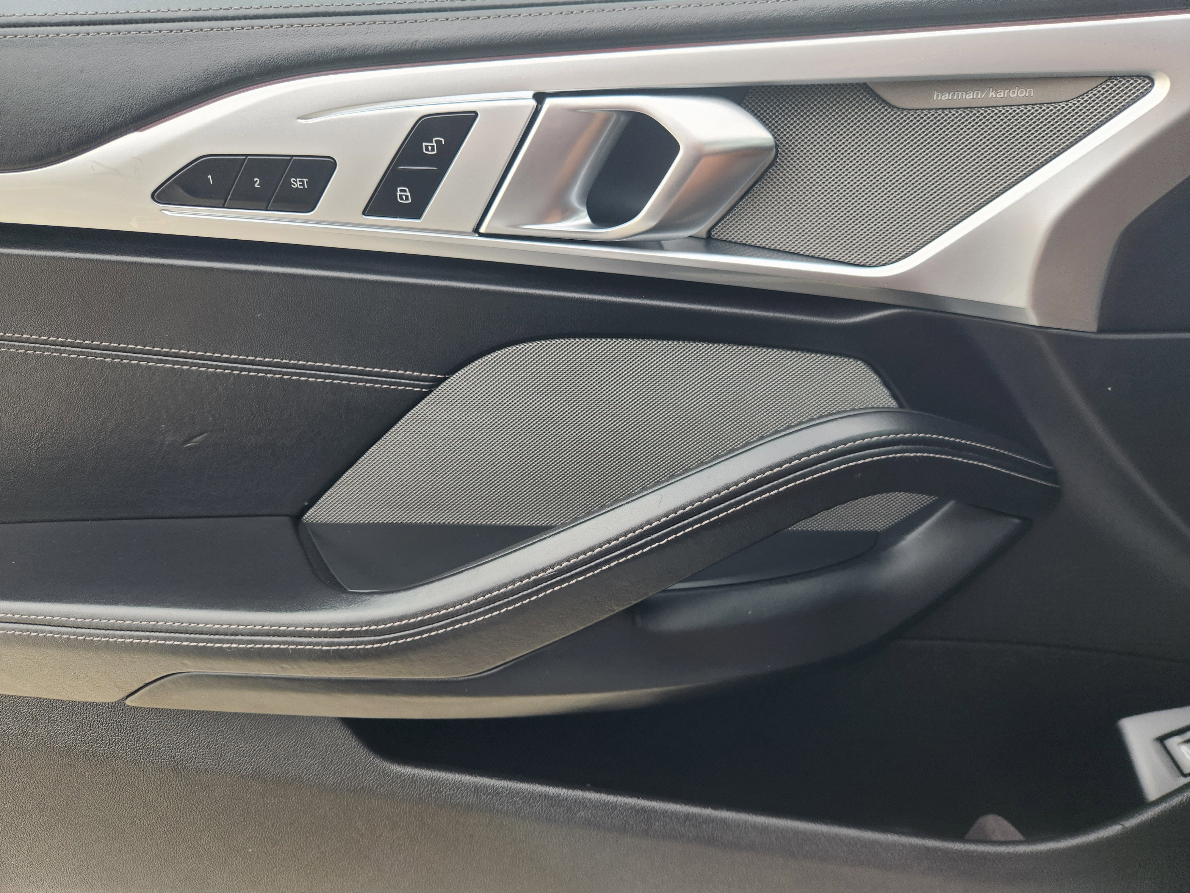 2022 BMW 8 Series 840i