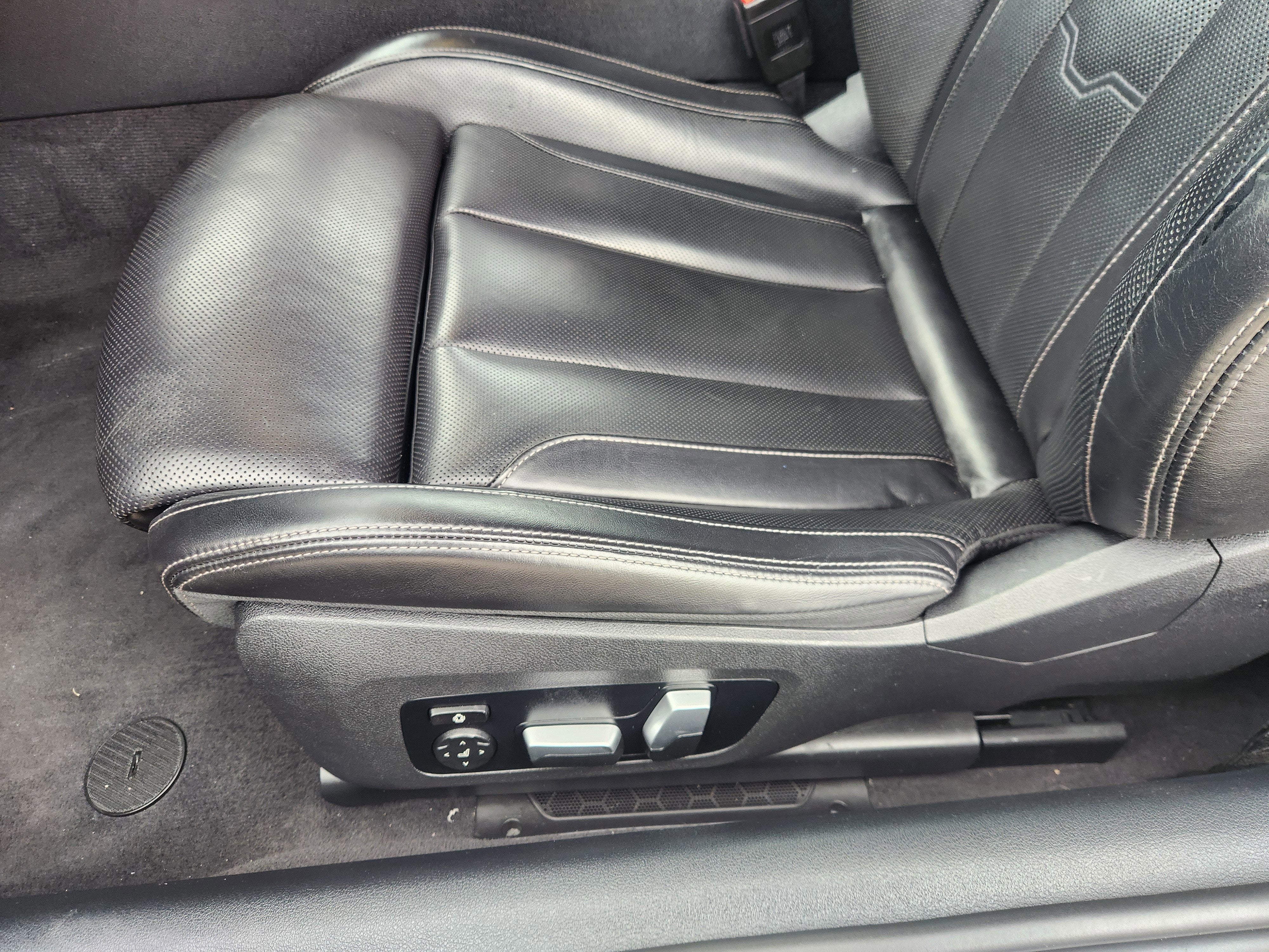 2022 BMW 8 Series 840i