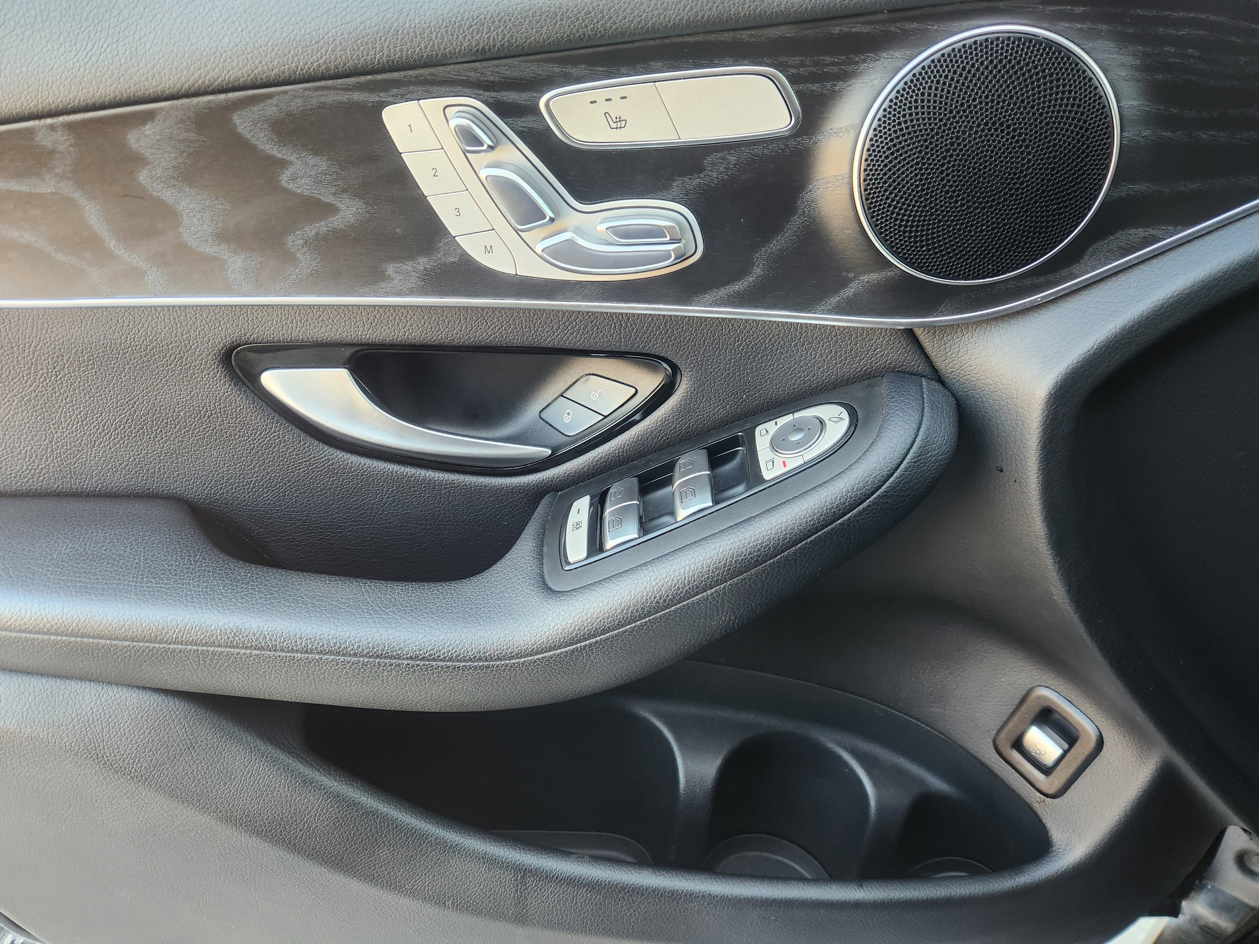 2018 Mercedes-Benz GLC GLC 300