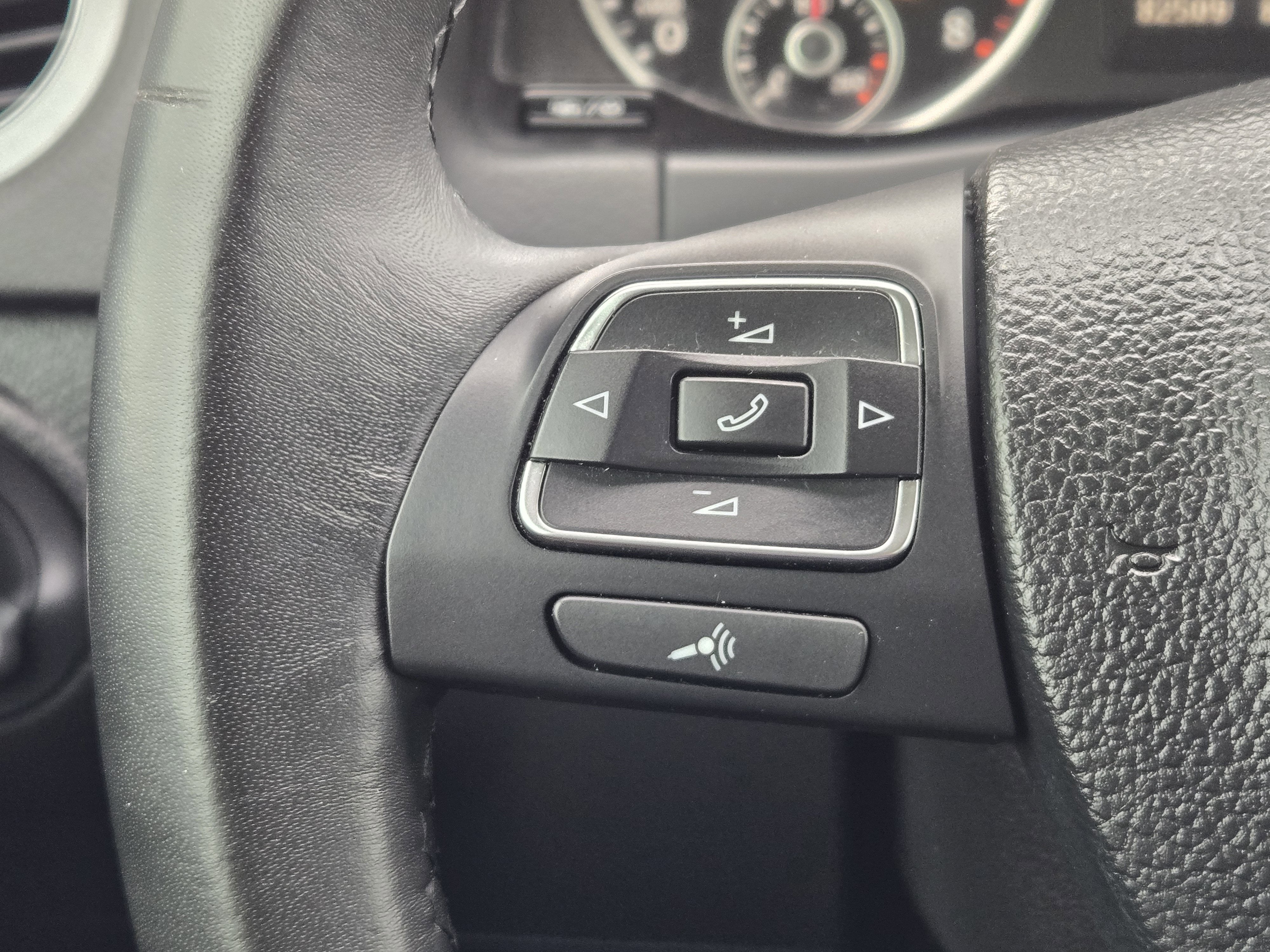 2017 Volkswagen Tiguan S