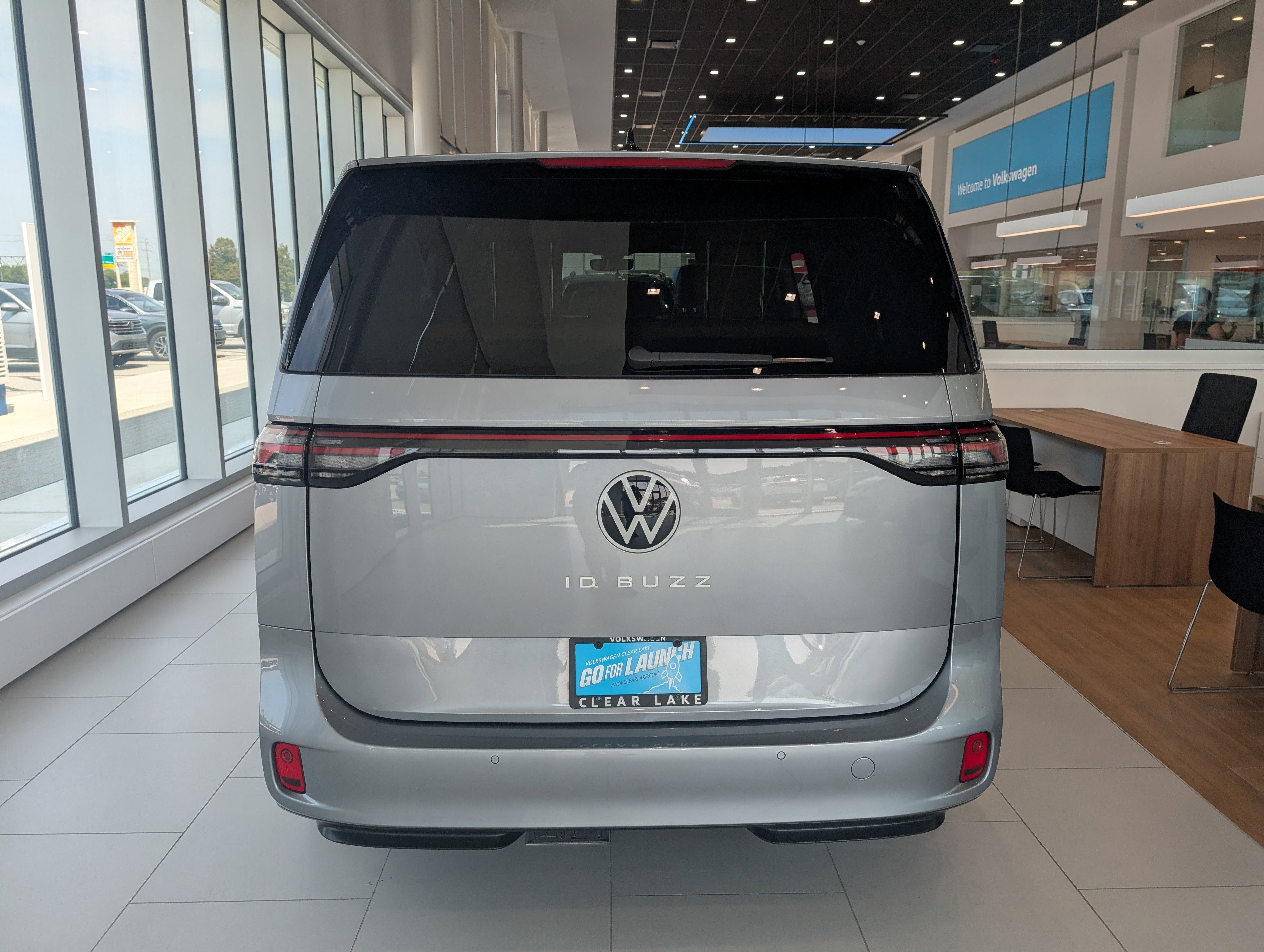 2025 Volkswagen ID. Buzz Pro S