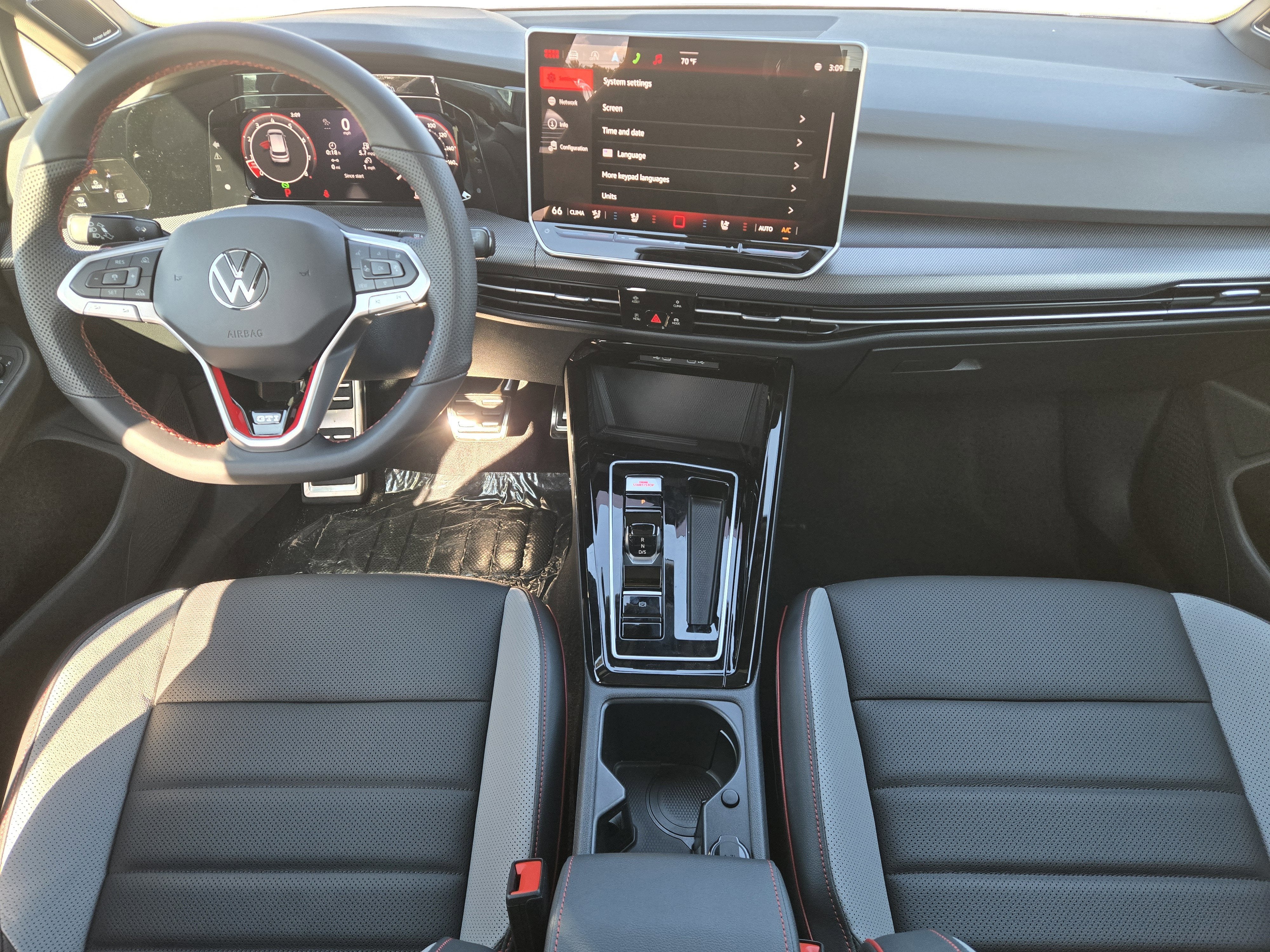 2026 Volkswagen Golf GTI SE