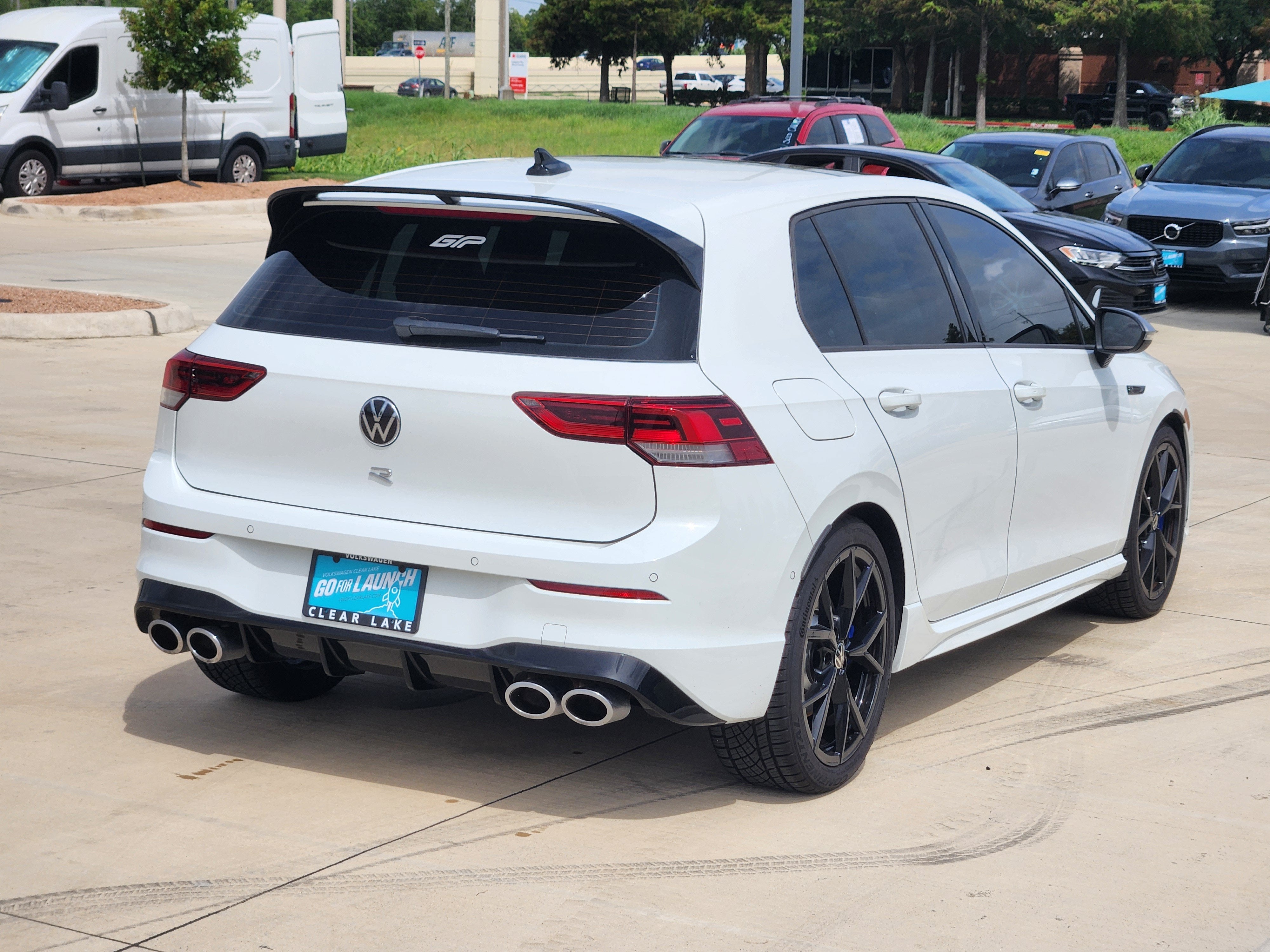 2024 Volkswagen Golf R 2.0T