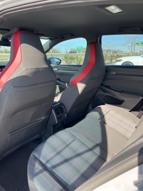 2022 Volkswagen Golf GTI S