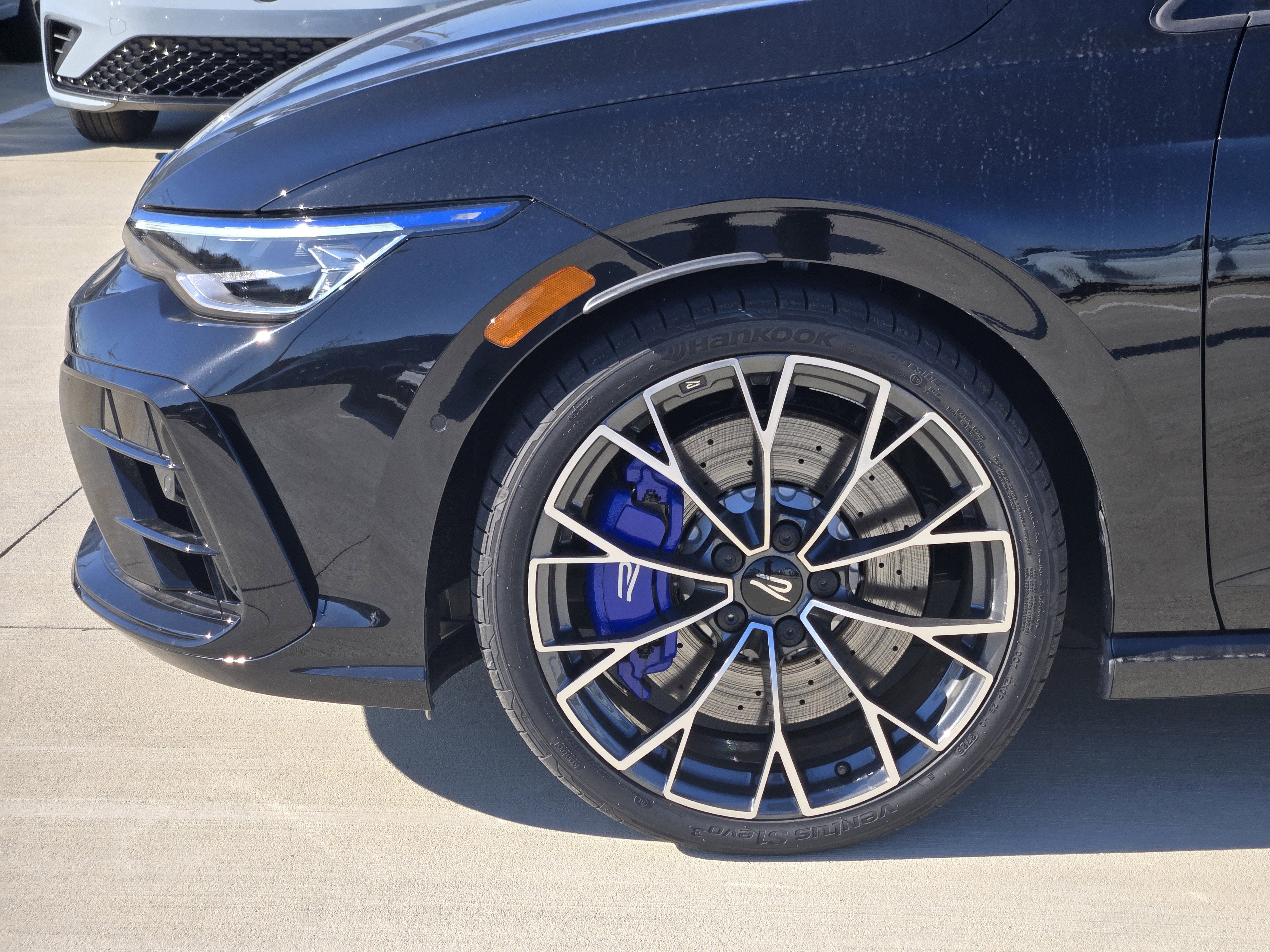 2026 Volkswagen Golf R 2.0T