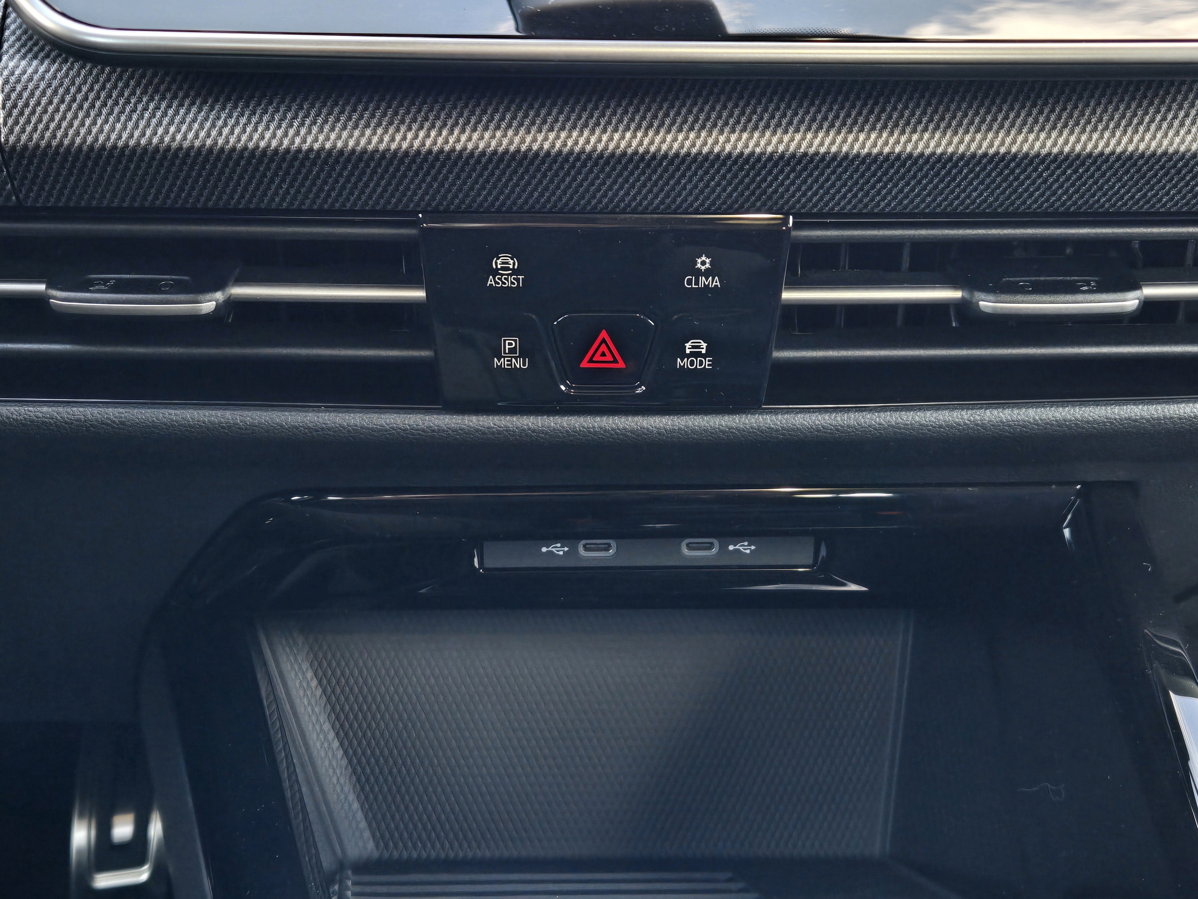 2026 Volkswagen Golf R 2.0T