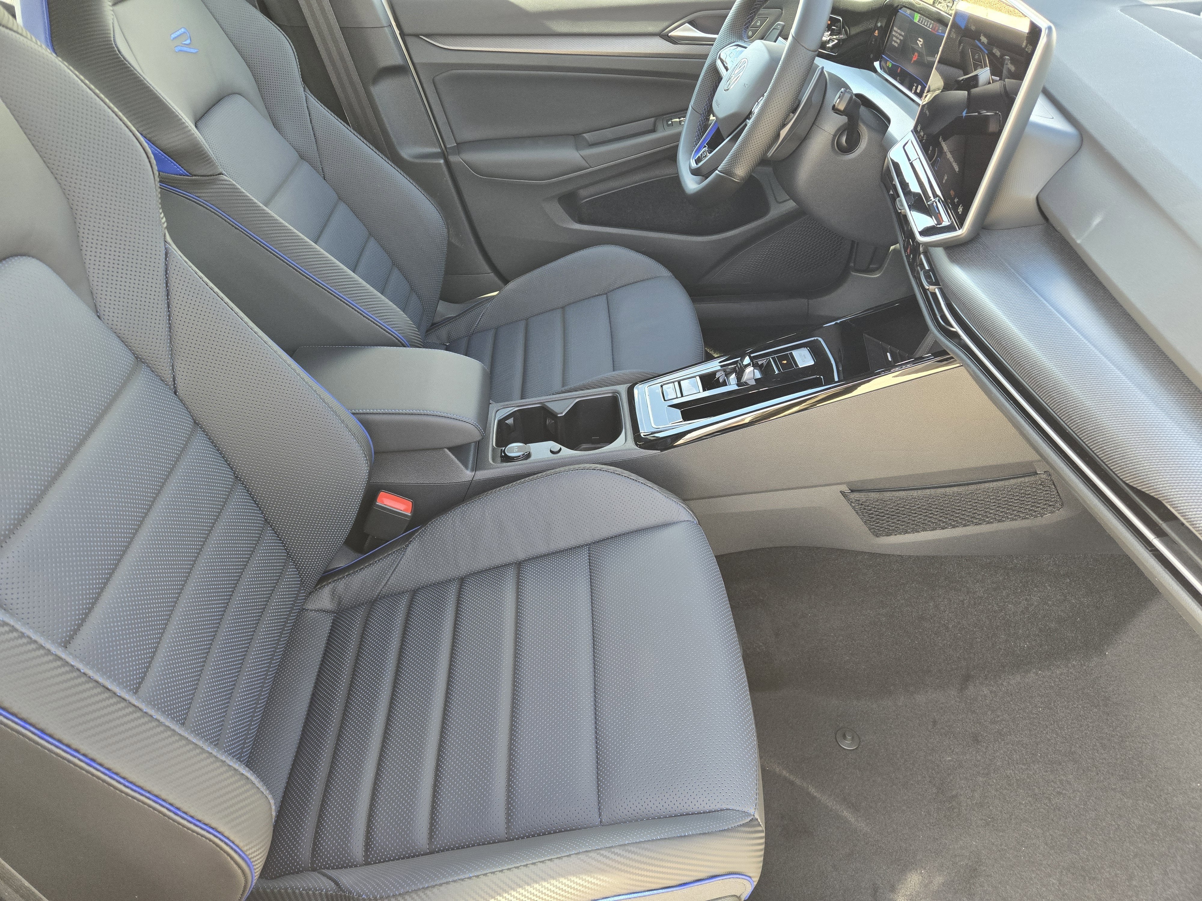 2026 Volkswagen Golf R 2.0T