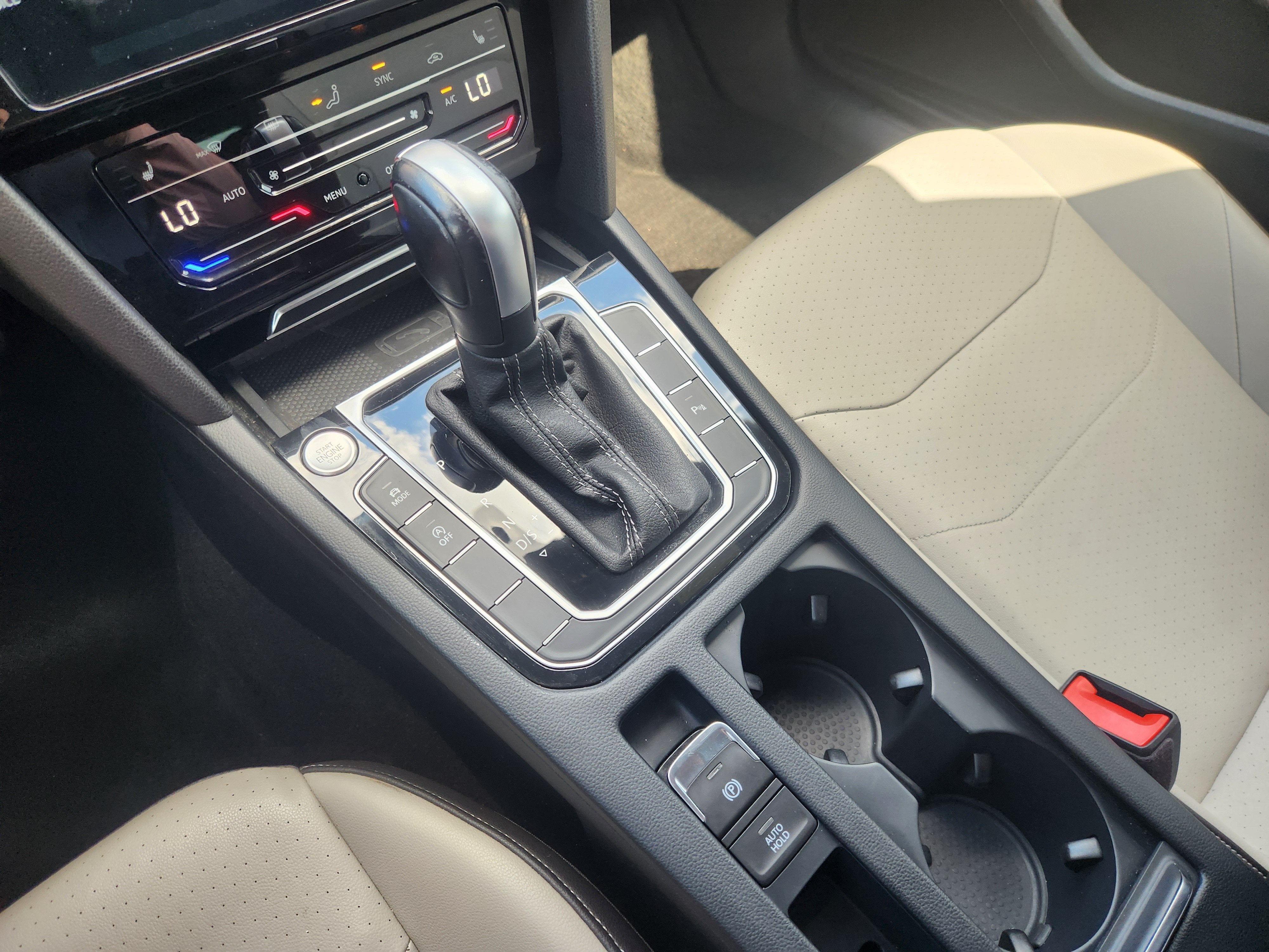 2022 Volkswagen Arteon SE R-Line