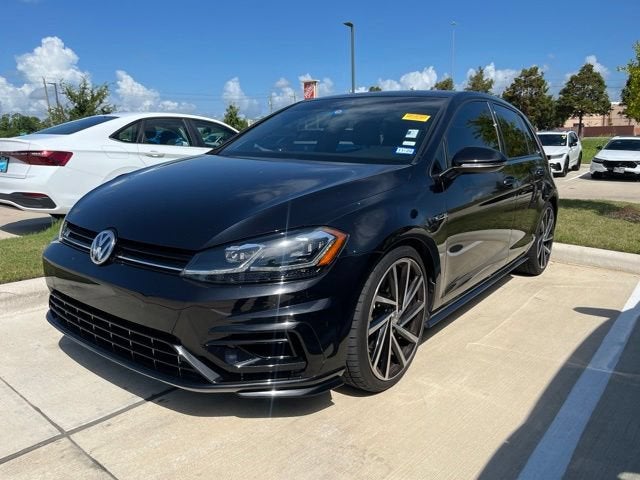 2019 Volkswagen Golf R DCC & Navigation 4Motion